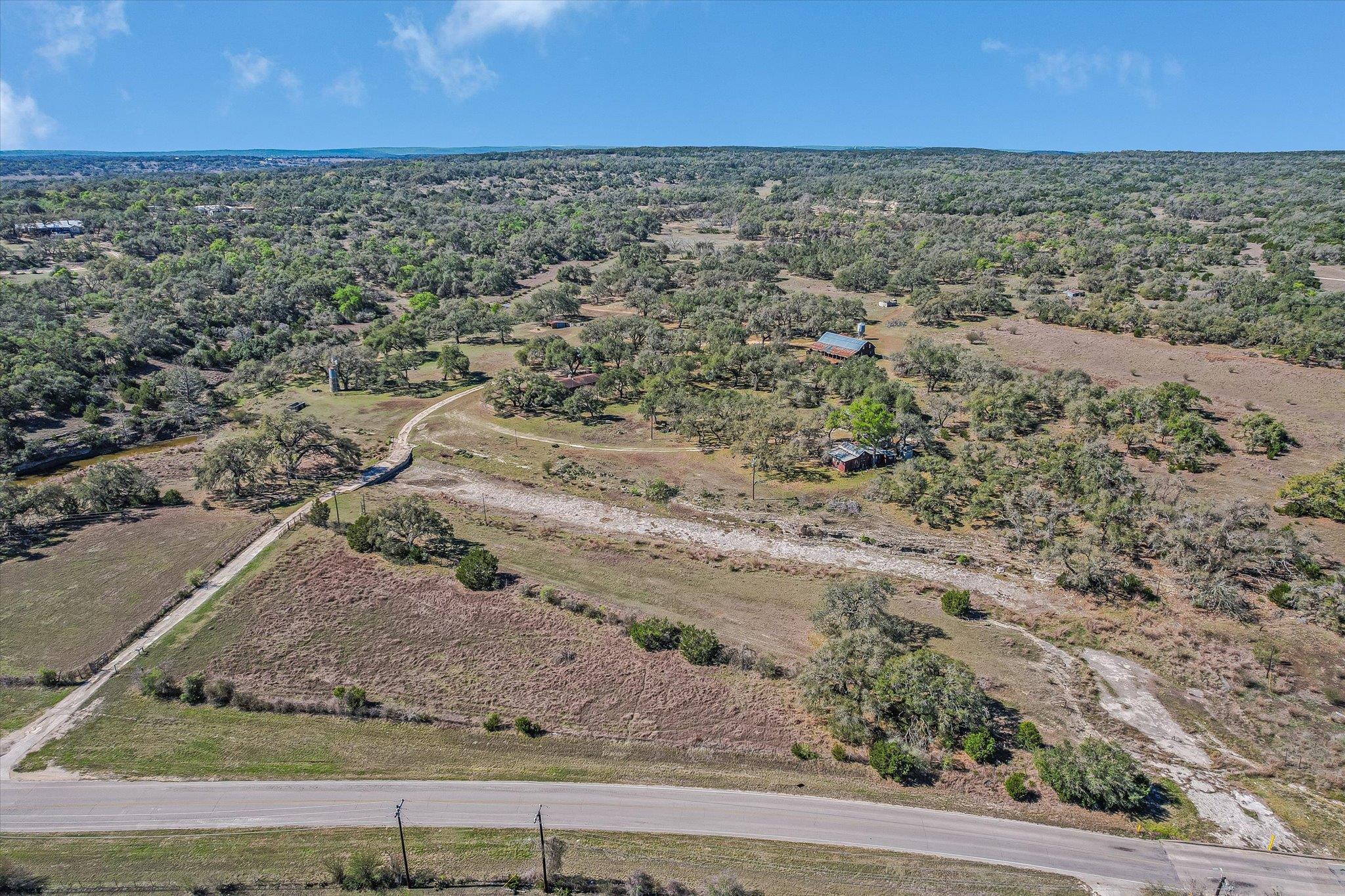5421 PURGATORY Rd, San Marcos, TX 78666