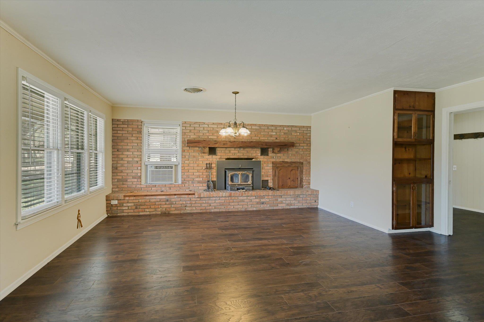 5421 PURGATORY Rd, San Marcos, TX 78666