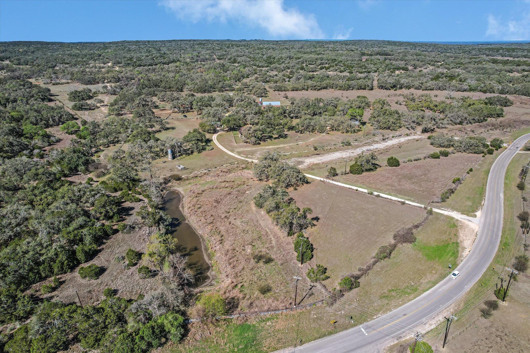 5421 PURGATORY Rd, San Marcos, TX 78666