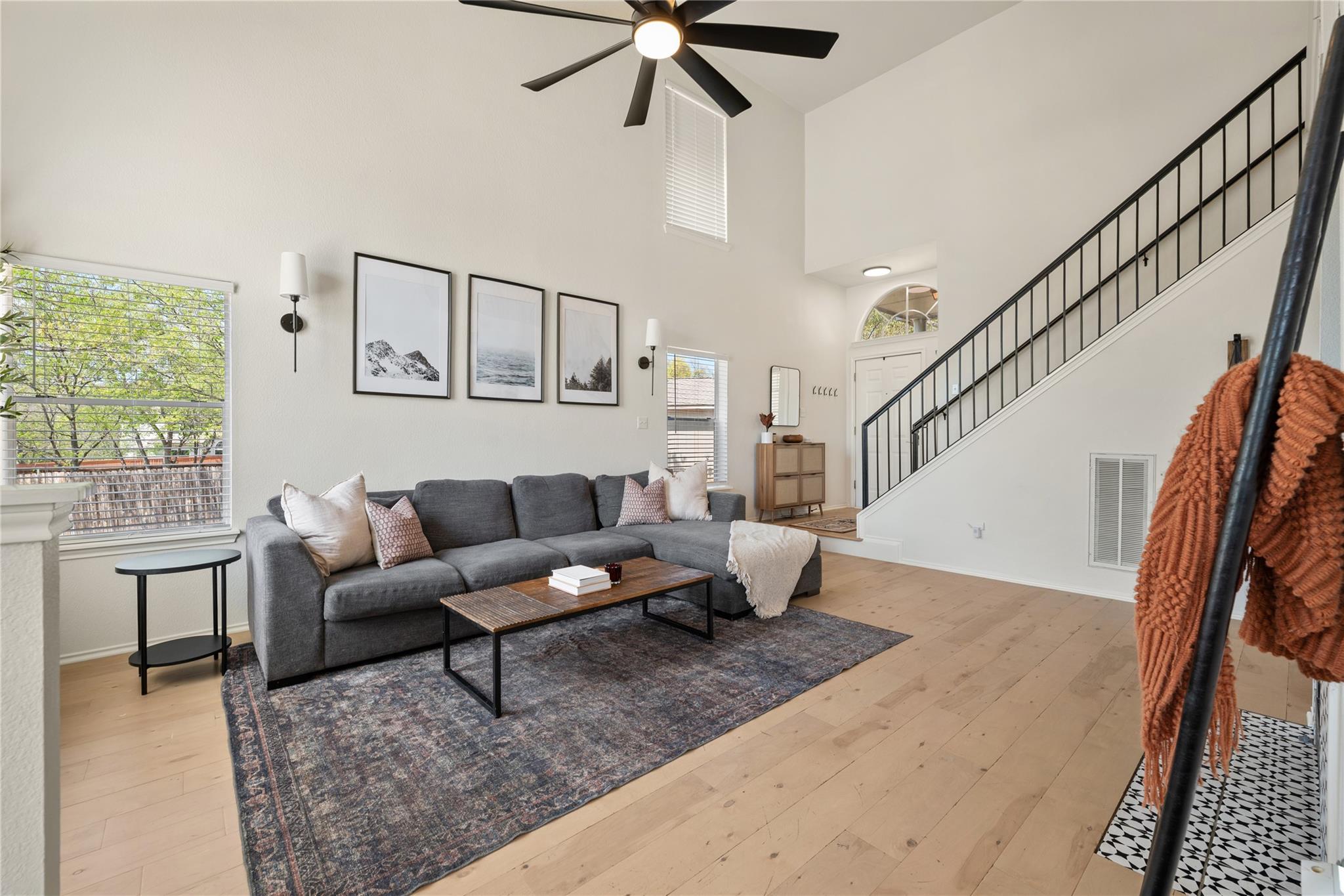 9257 Vigen Cir, Austin, TX 78748