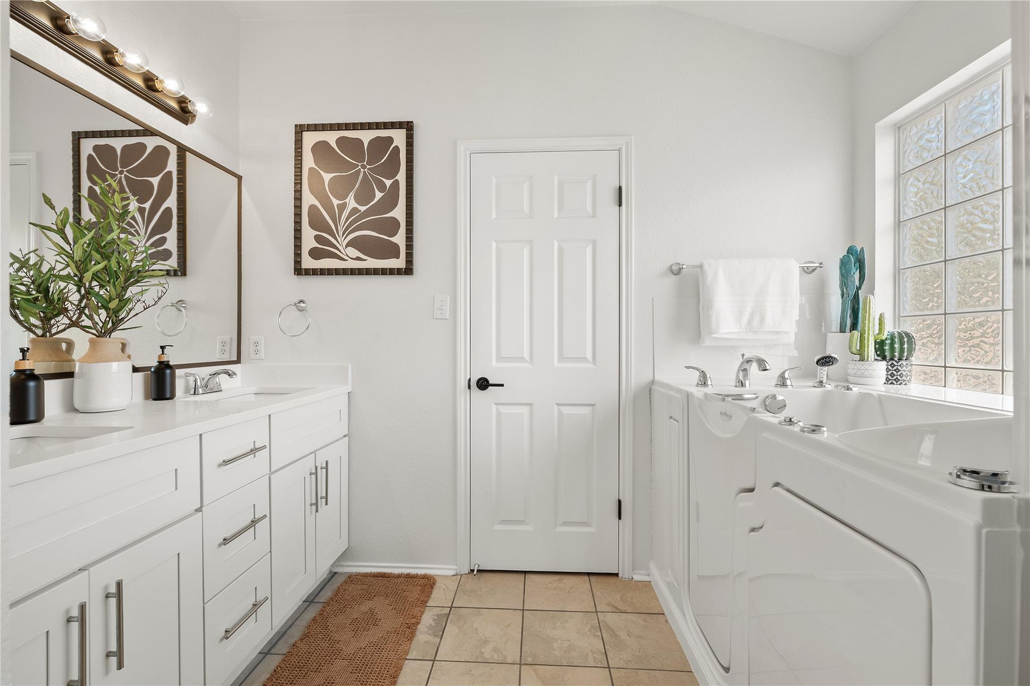 9257 Vigen Cir, Austin, TX 78748