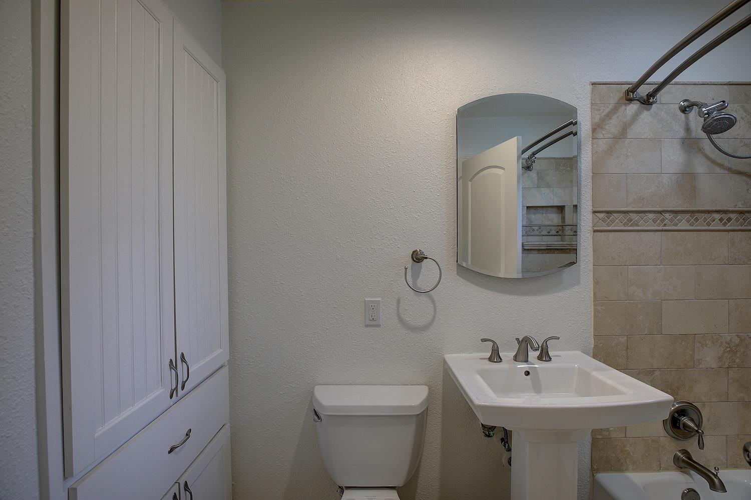 1307 Vine St, Georgetown, TX 78626