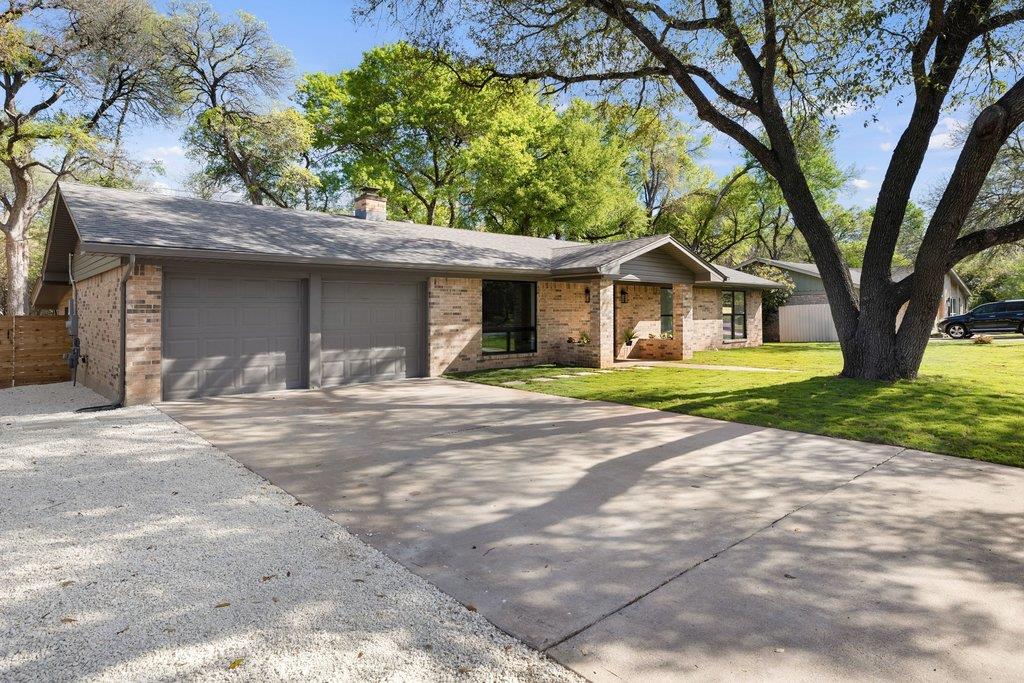 11605 Eubank Dr, Austin, TX 78758