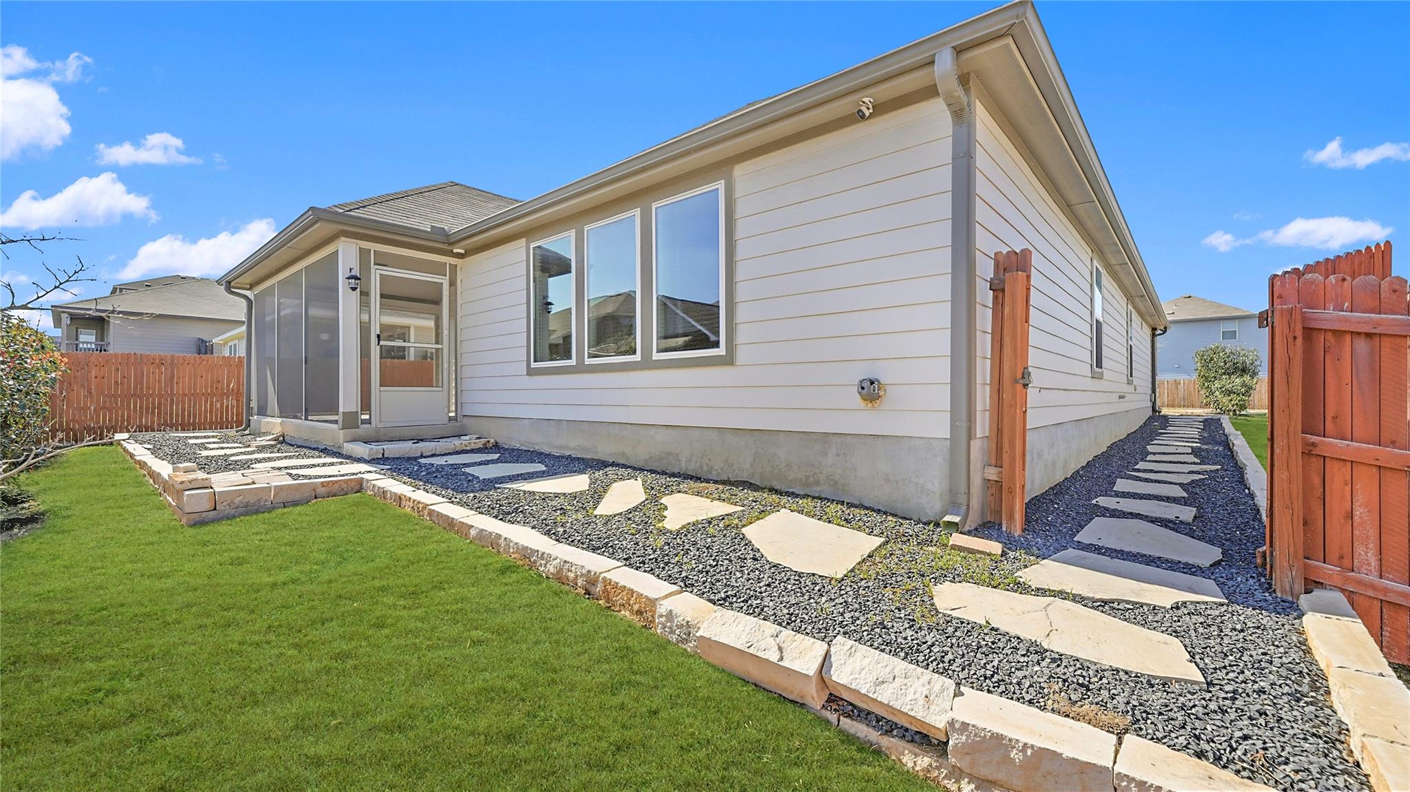 3640 Space Cloud Dr, New Braunfels, TX 78130