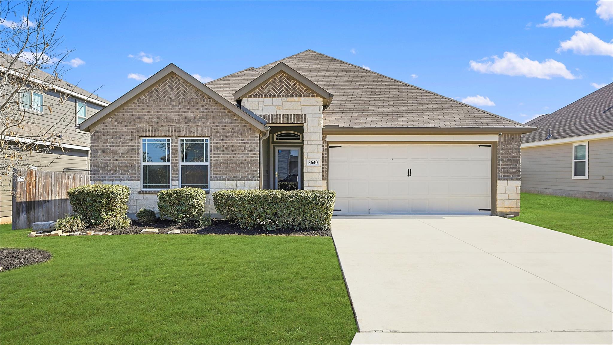 3640 Space Cloud Dr, New Braunfels, TX 78130