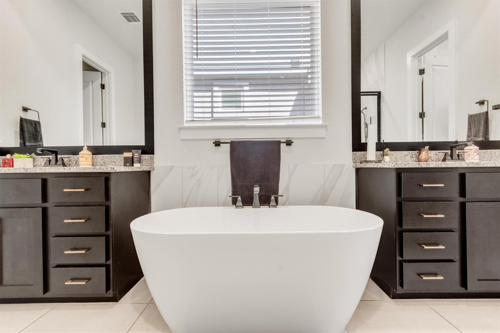 257 Oak Blossom Rd, Liberty Hill, TX 78642