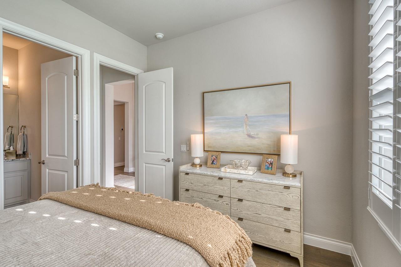 130 Lucia Ct, Horseshoe Bay, TX 78657