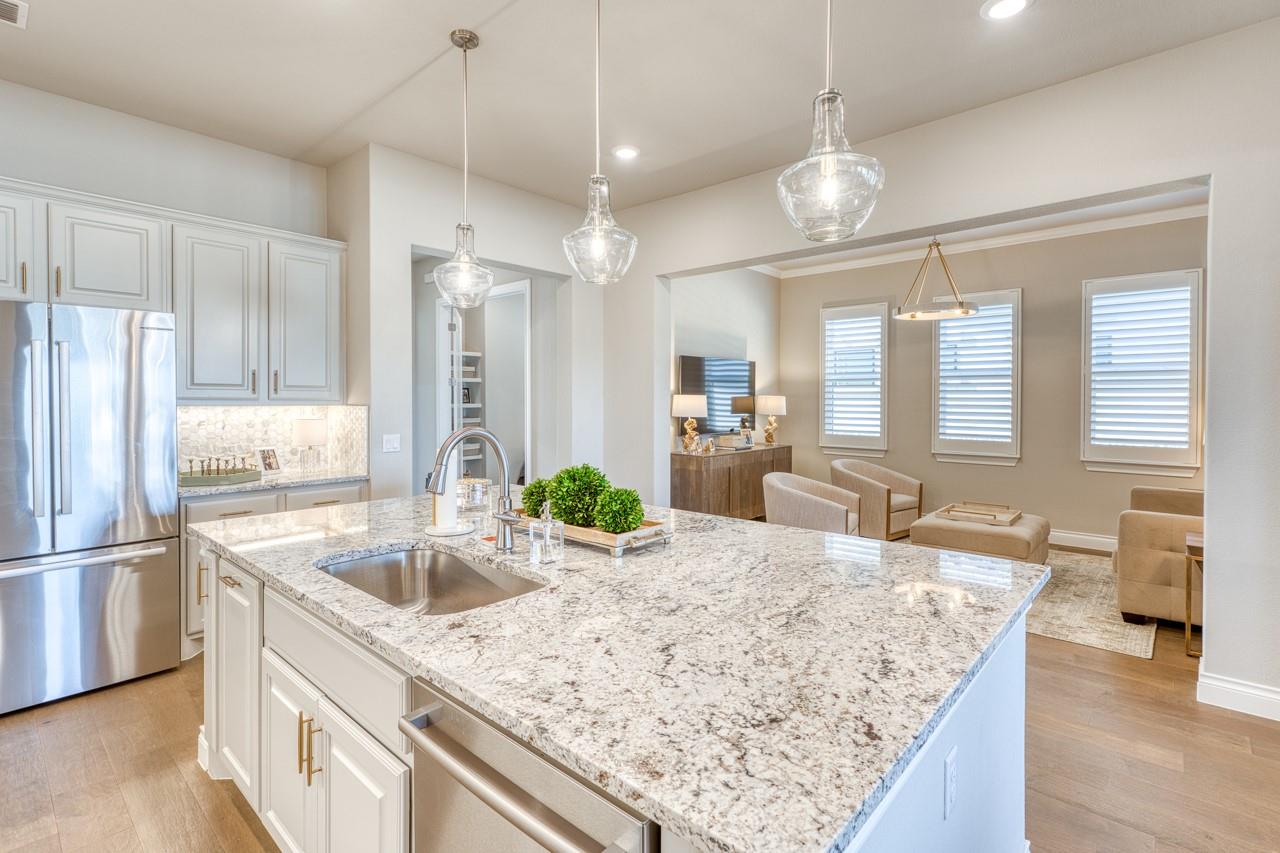 130 Lucia Ct, Horseshoe Bay, TX 78657