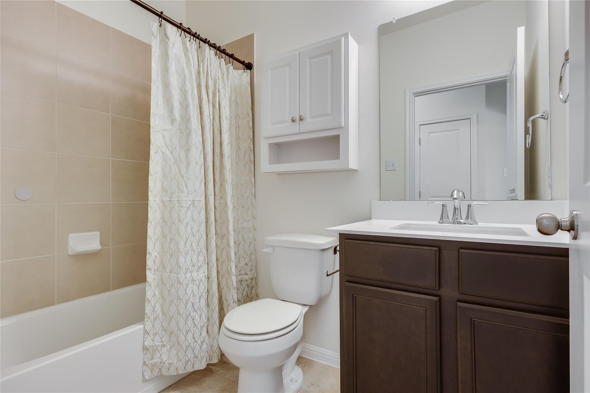 425 Canadian Springs Dr, Leander, TX 78641