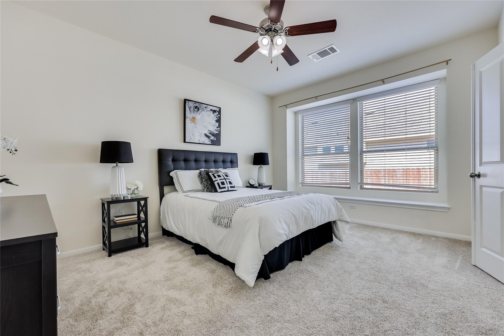 425 Canadian Springs Dr, Leander, TX 78641