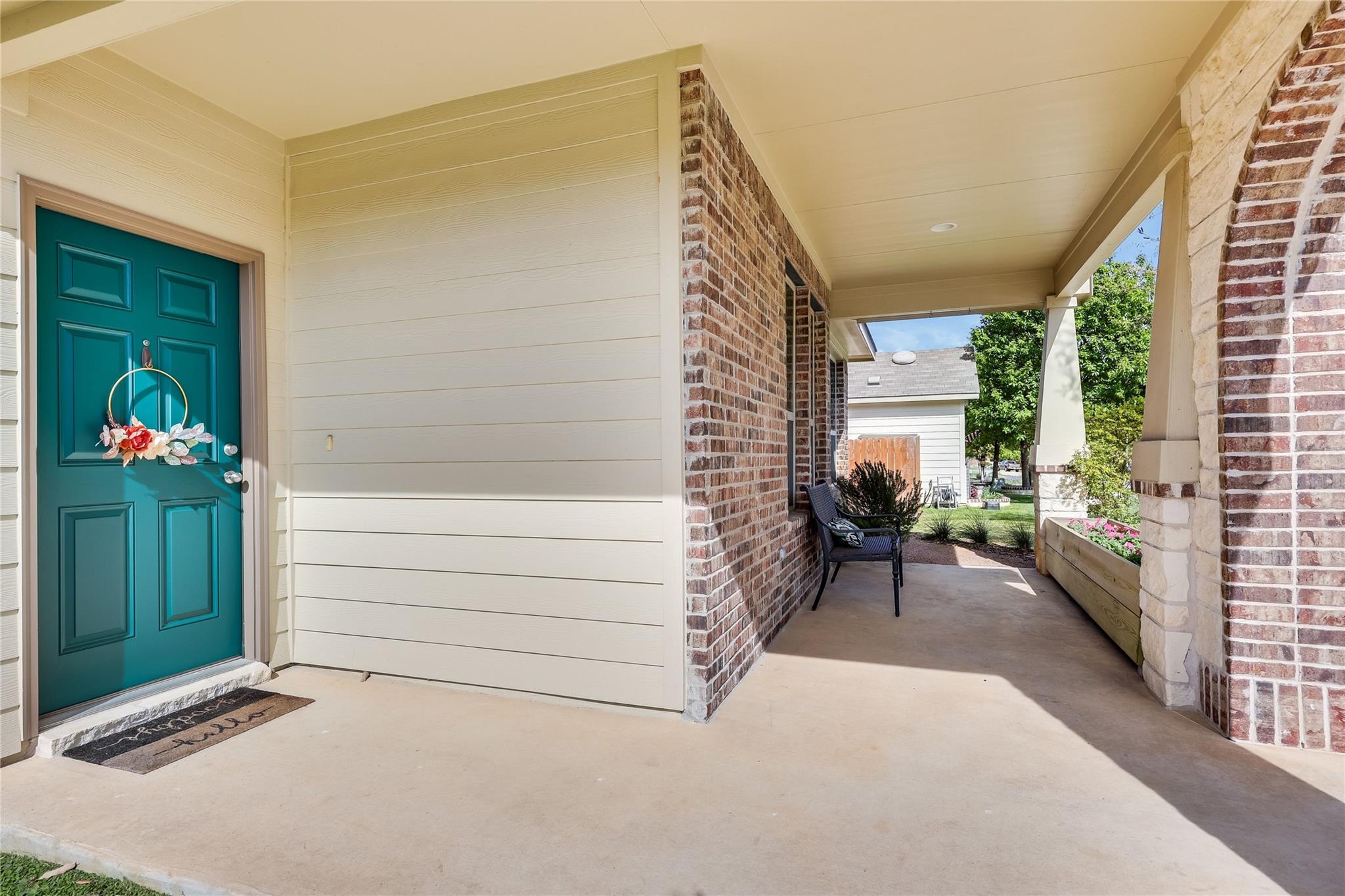 425 Canadian Springs Dr, Leander, TX 78641