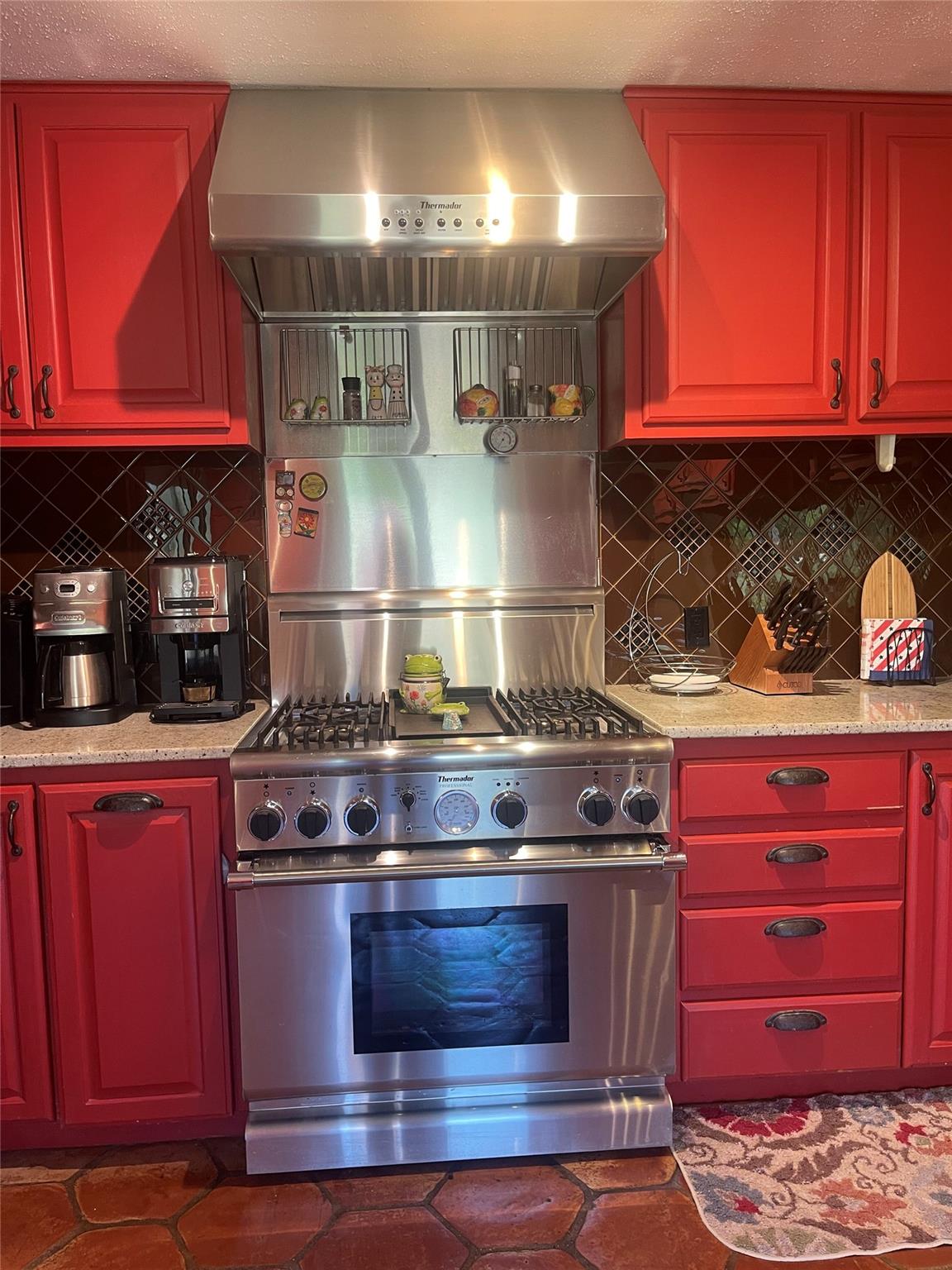 138 Suzann Ln, Burnet, TX 78611