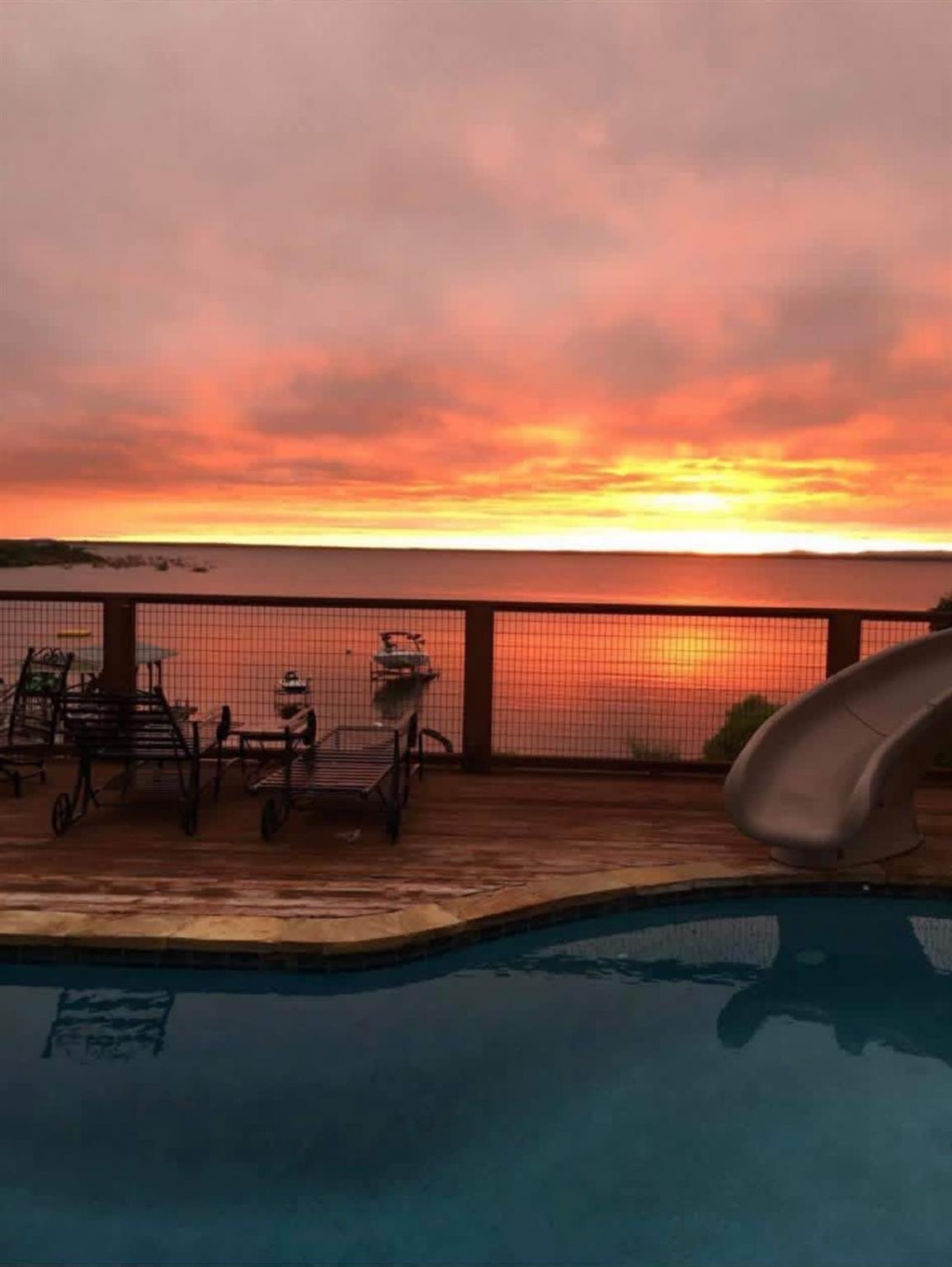 138 Suzann Ln, Burnet, TX 78611