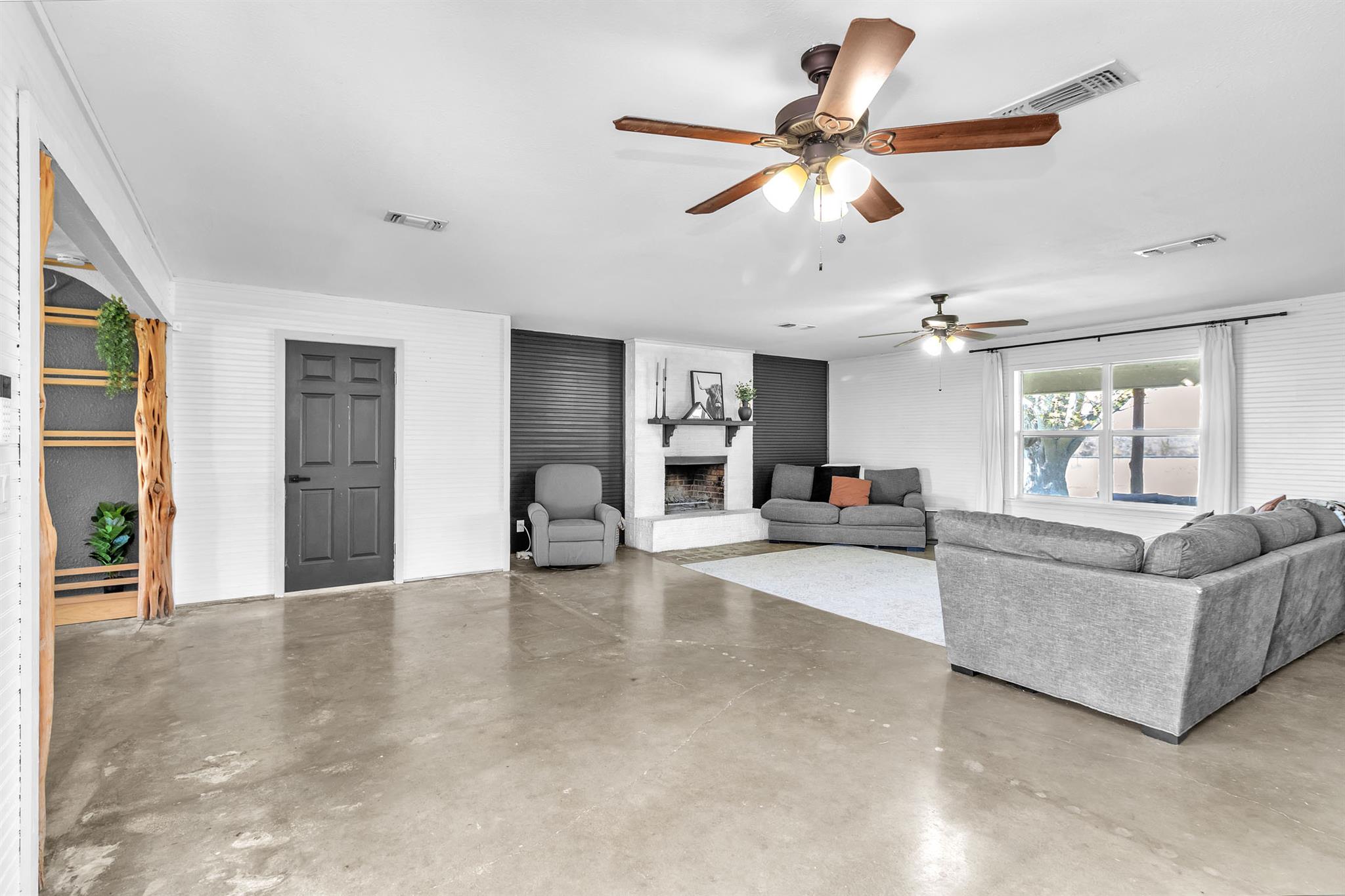 1283 Fm 218 W, Zephyr, TX 76890