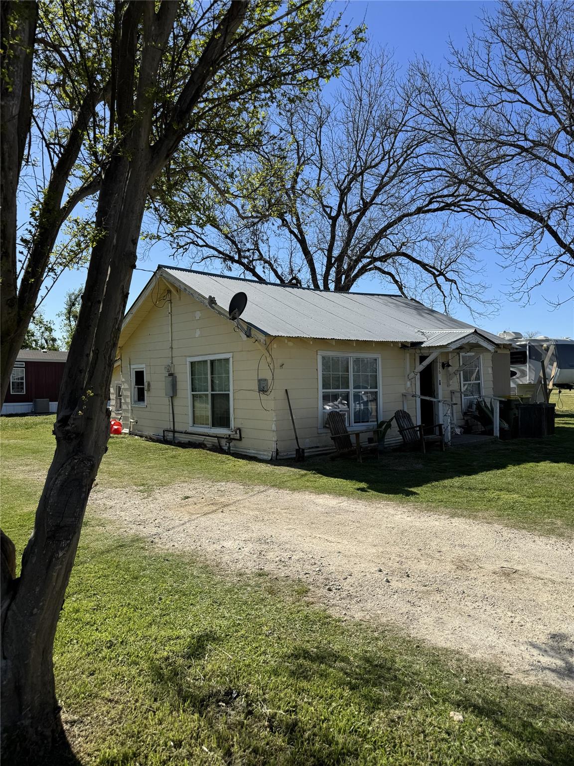 526 Henderson Blvd, Groesbeck, TX 76642