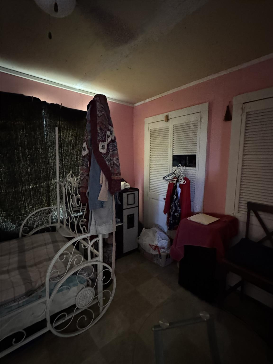 526 Henderson Blvd, Groesbeck, TX 76642