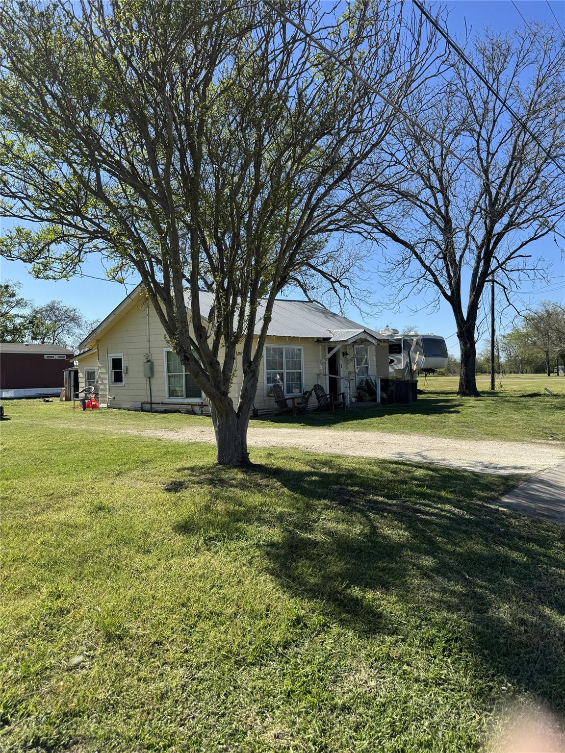 526 Henderson Blvd, Groesbeck, TX 76642