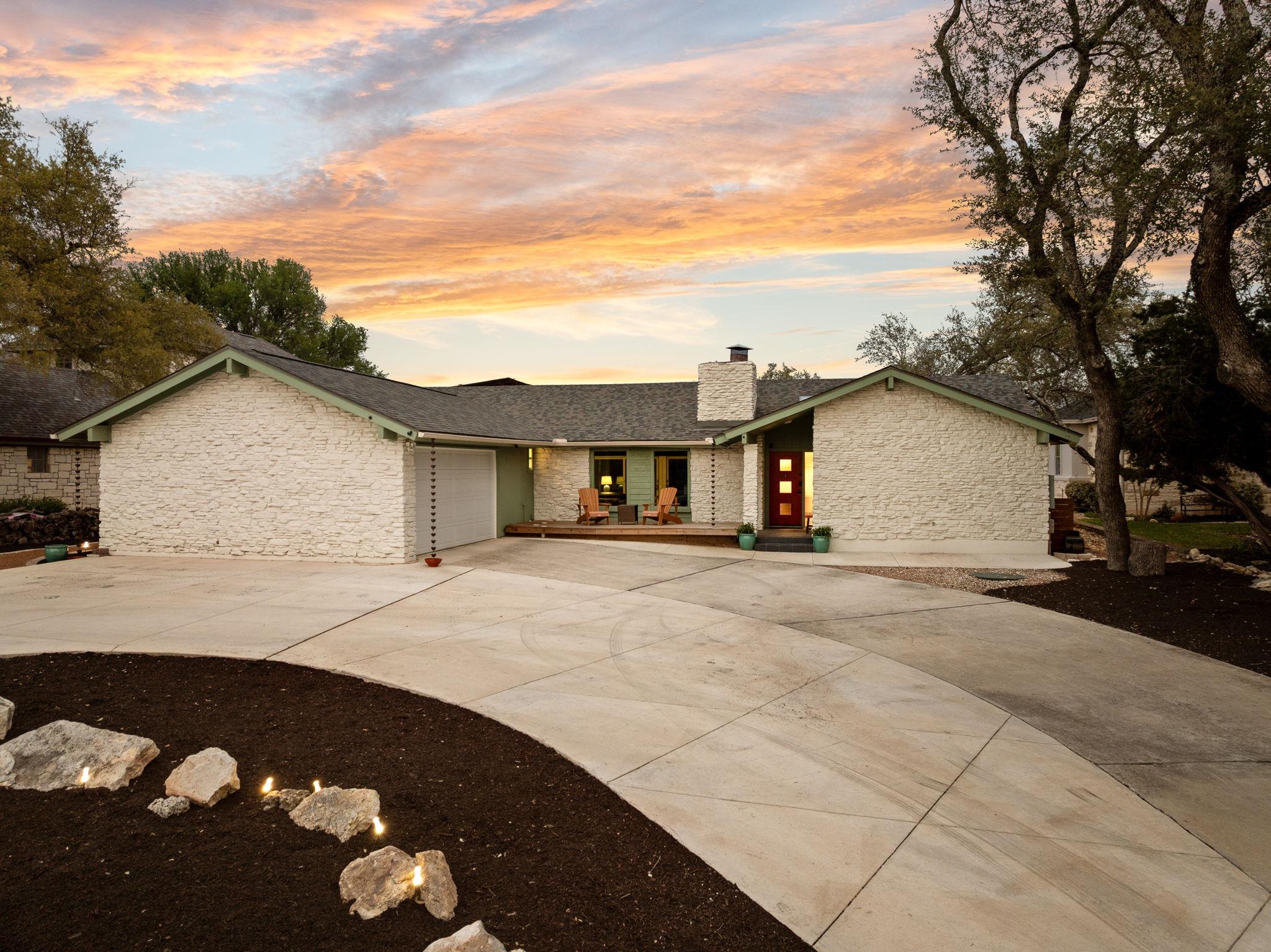 919 Biscayne, Lakeway, TX 78734