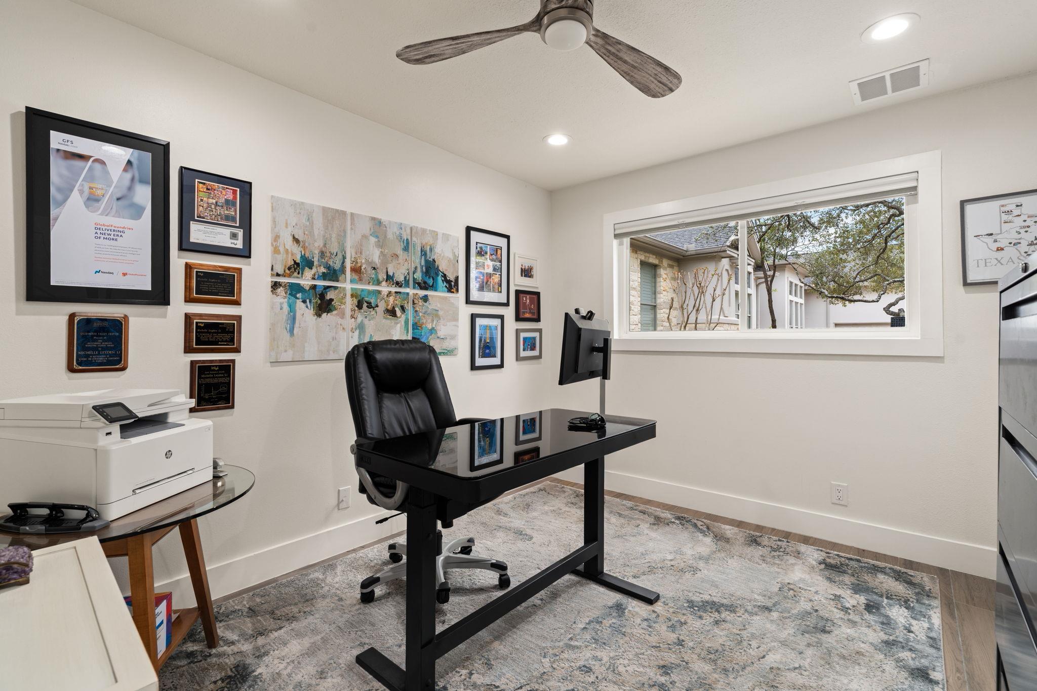 919 Biscayne, Lakeway, TX 78734