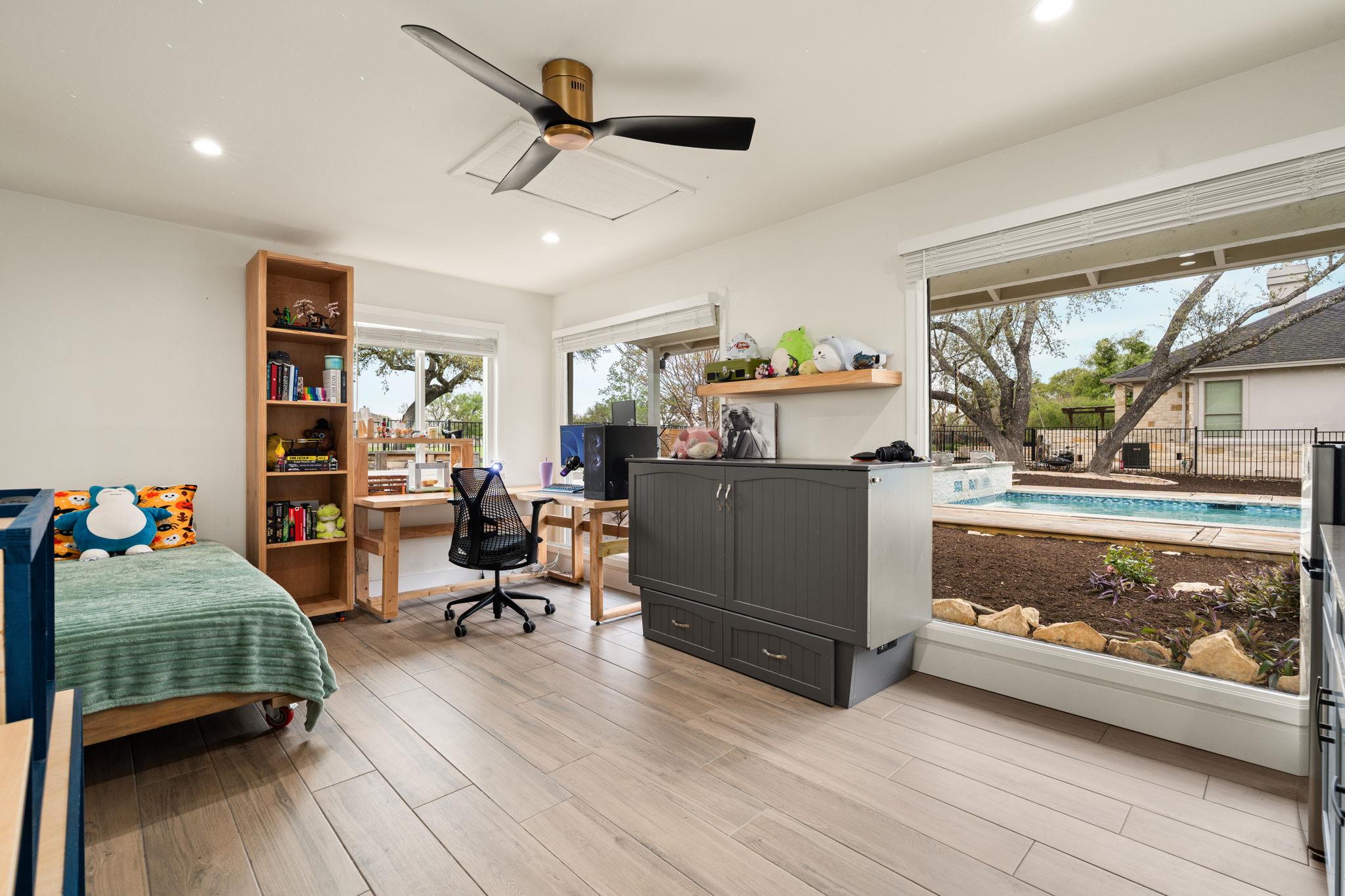 919 Biscayne, Lakeway, TX 78734