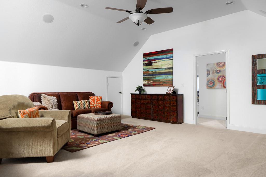 113 Pioneer Psge, Bastrop, TX 78602