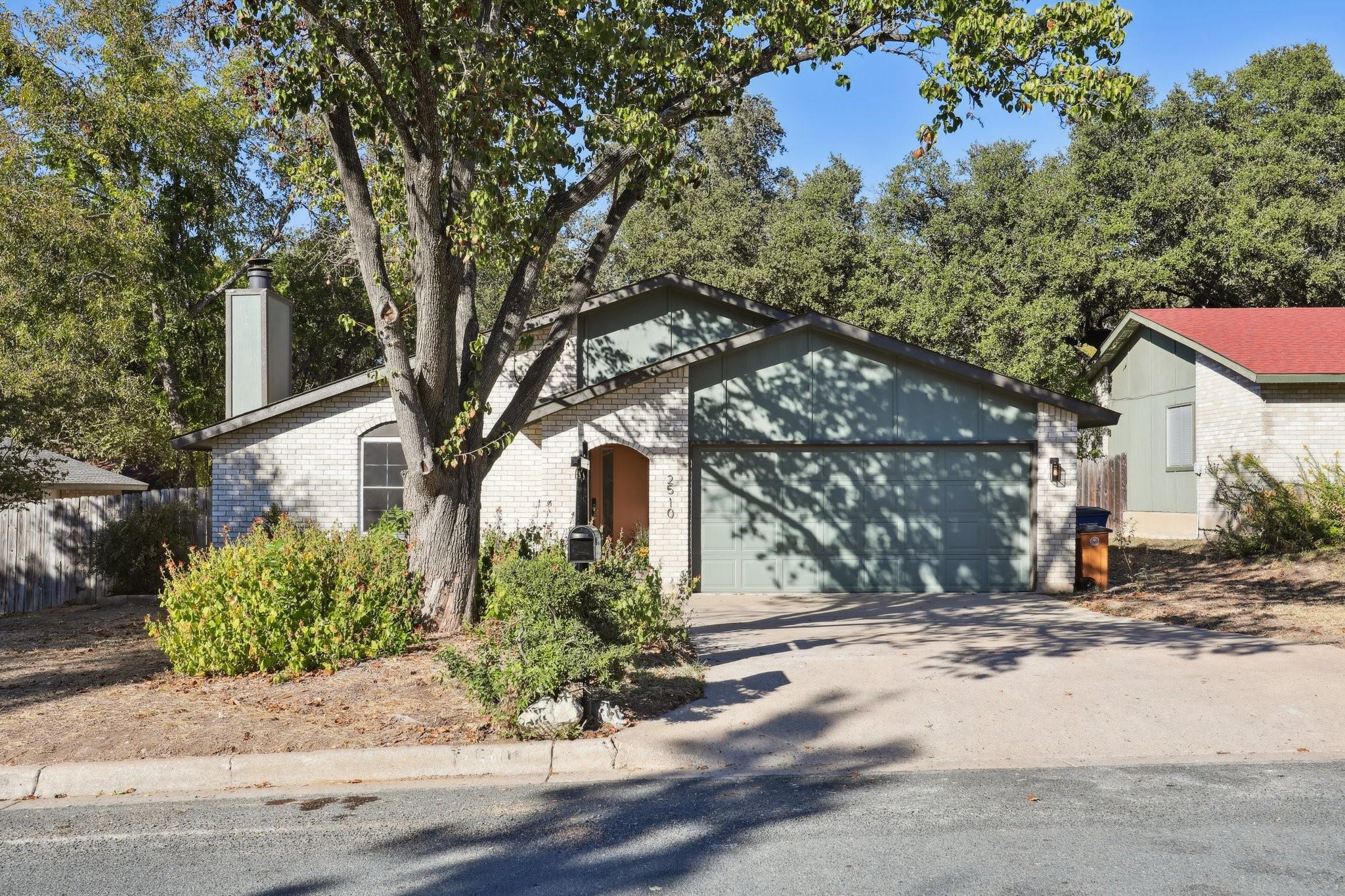 2510 Burly Oak Dr, Austin, TX 78745