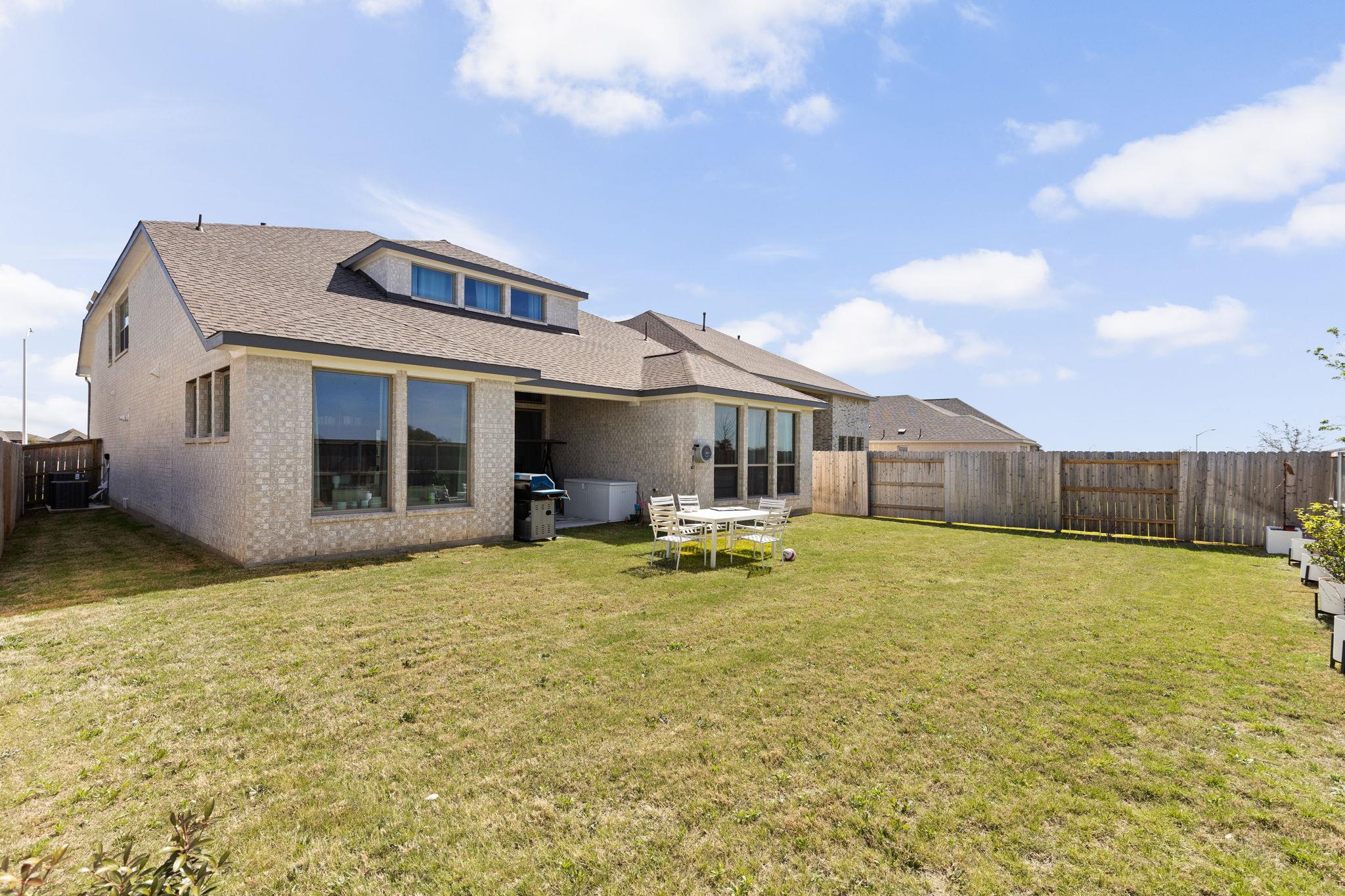 317 Golden Sage Ave, Georgetown, TX 78633