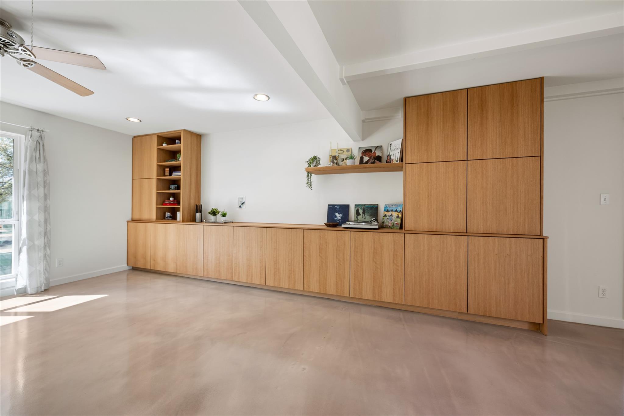 5507 Mapleleaf Dr, Austin, TX 78723