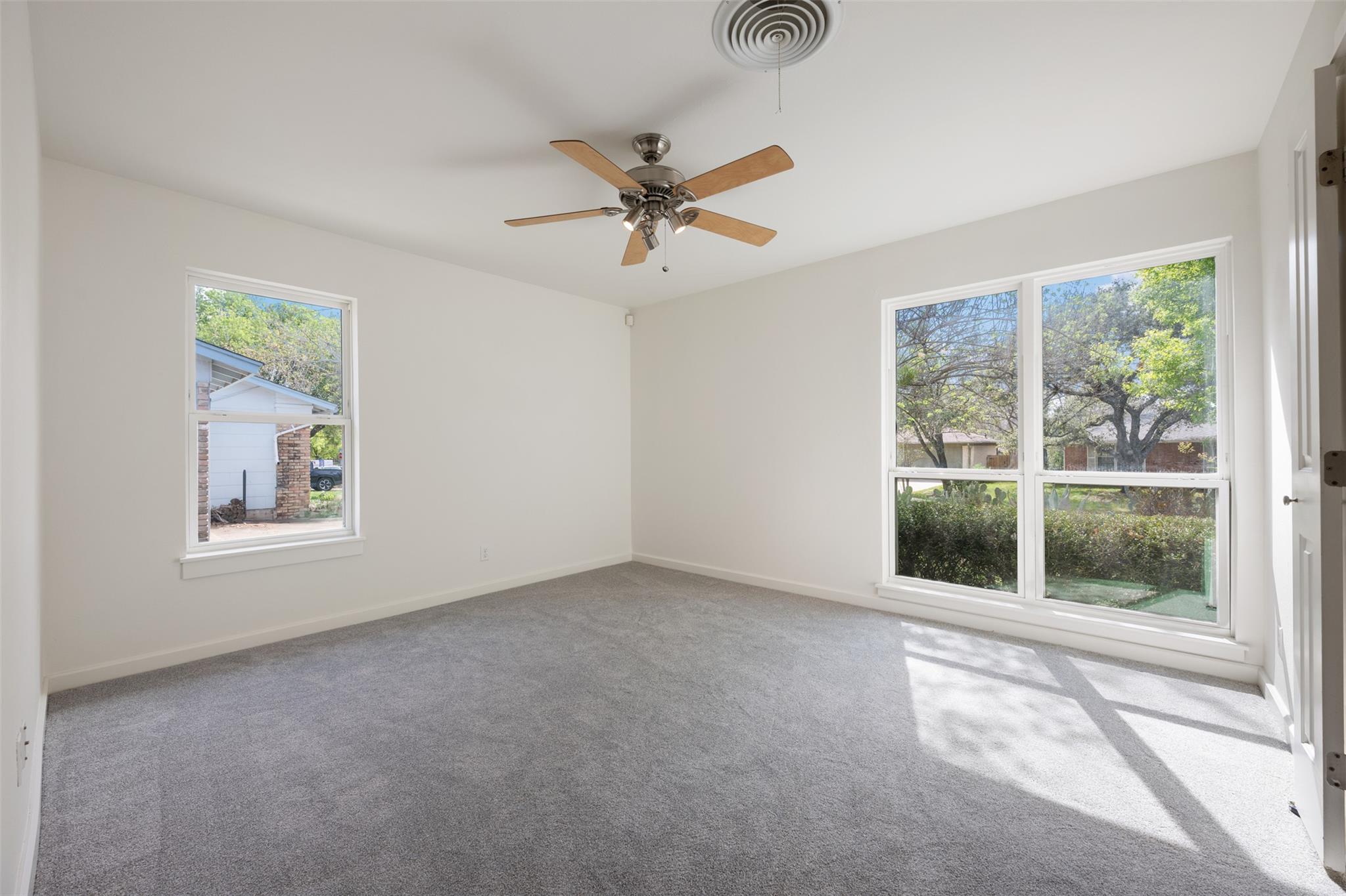 5507 Mapleleaf Dr, Austin, TX 78723