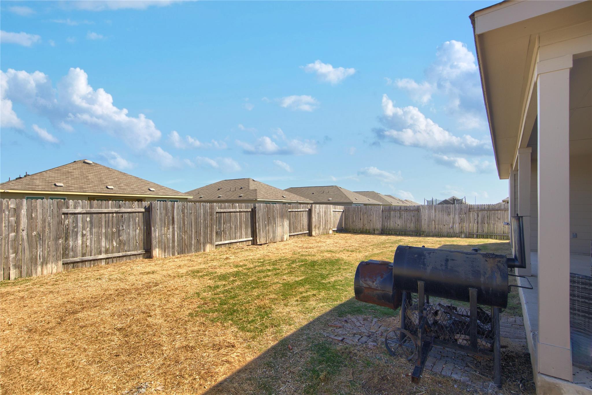 108 Red Buckeye St, Hutto, TX 78634