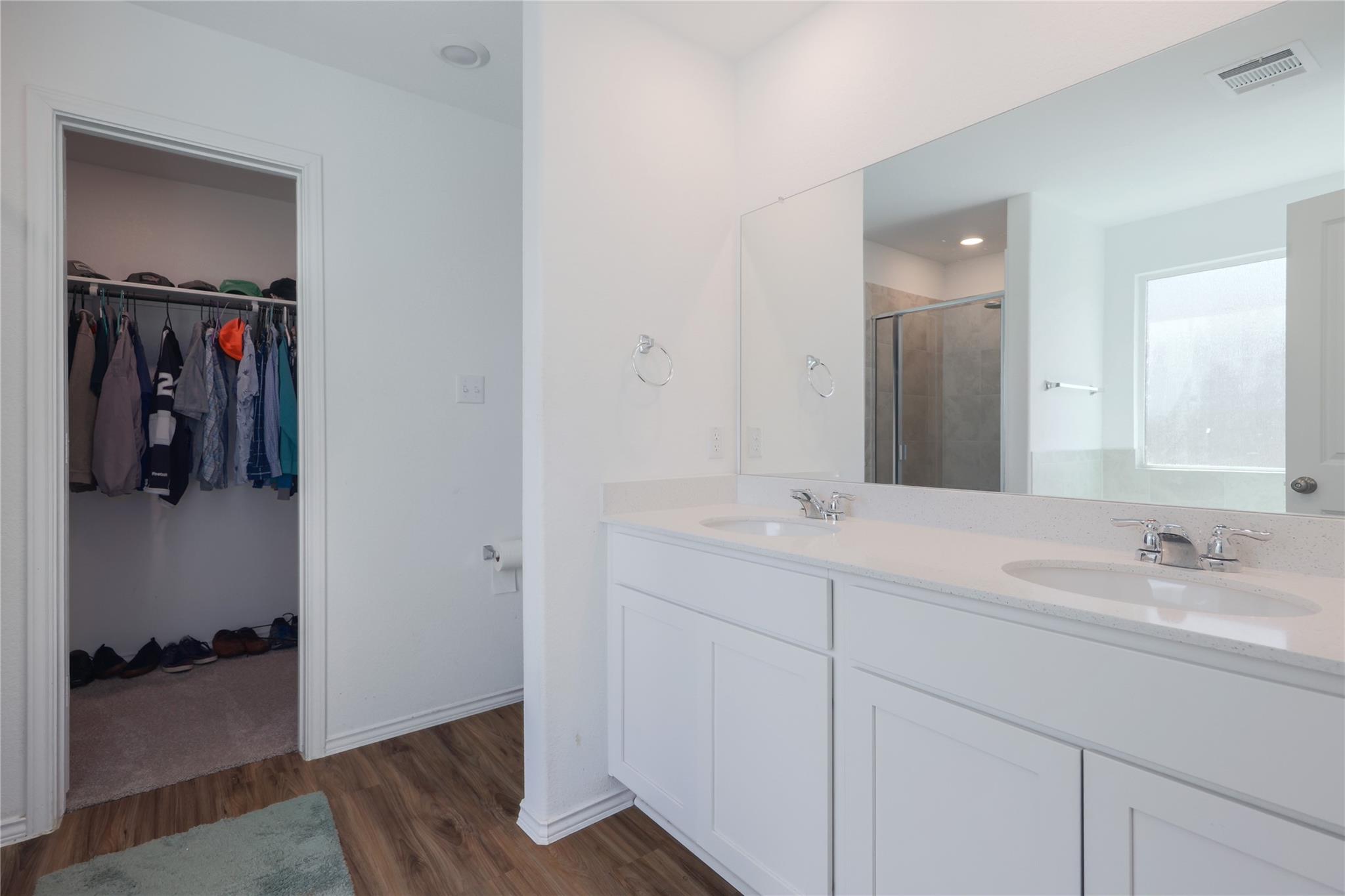 108 Red Buckeye St, Hutto, TX 78634