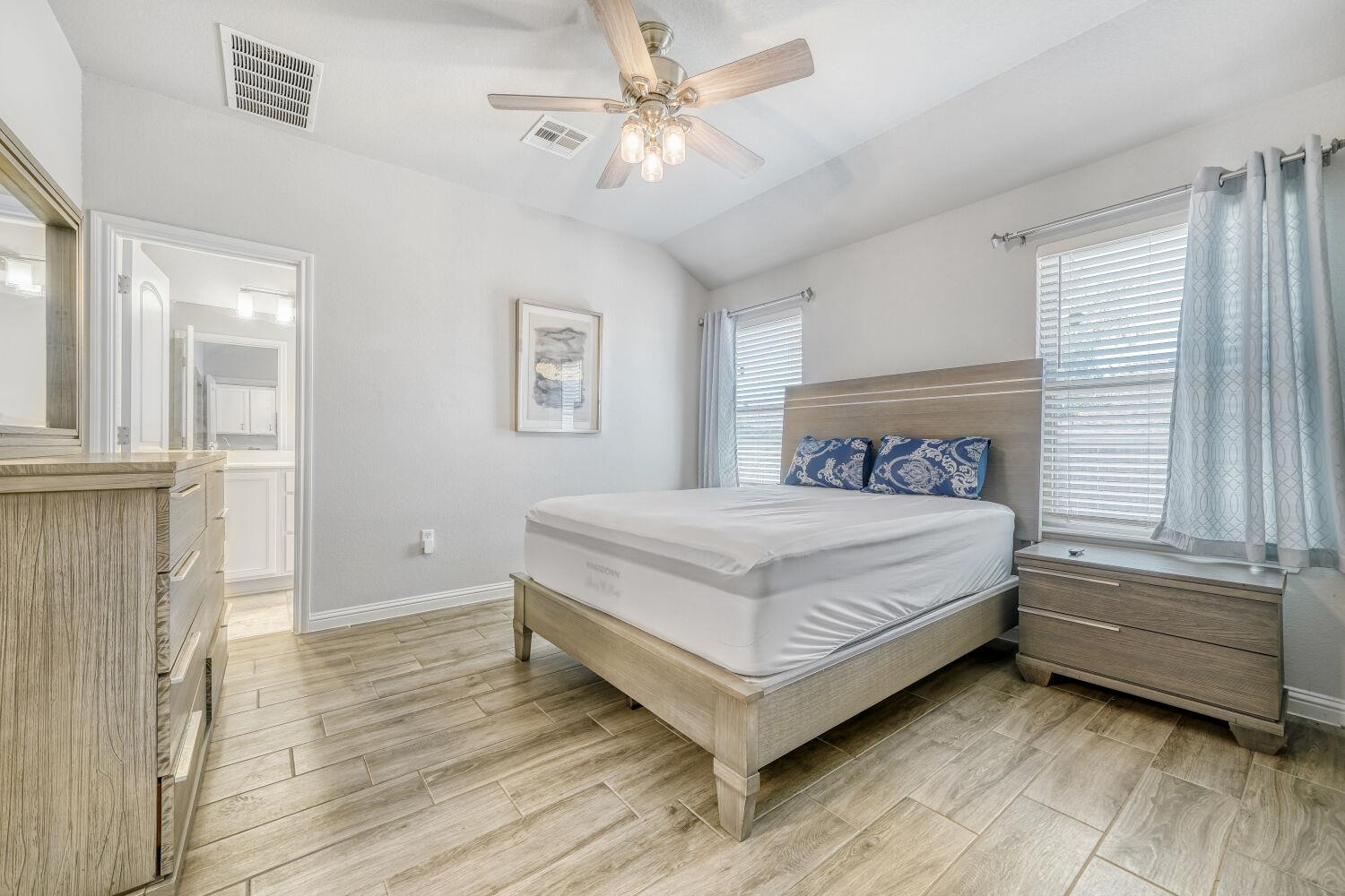 8303 Cottage Rose Dr, Austin, TX 78744