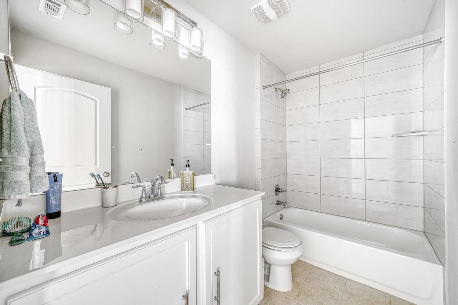 8303 Cottage Rose Dr, Austin, TX 78744