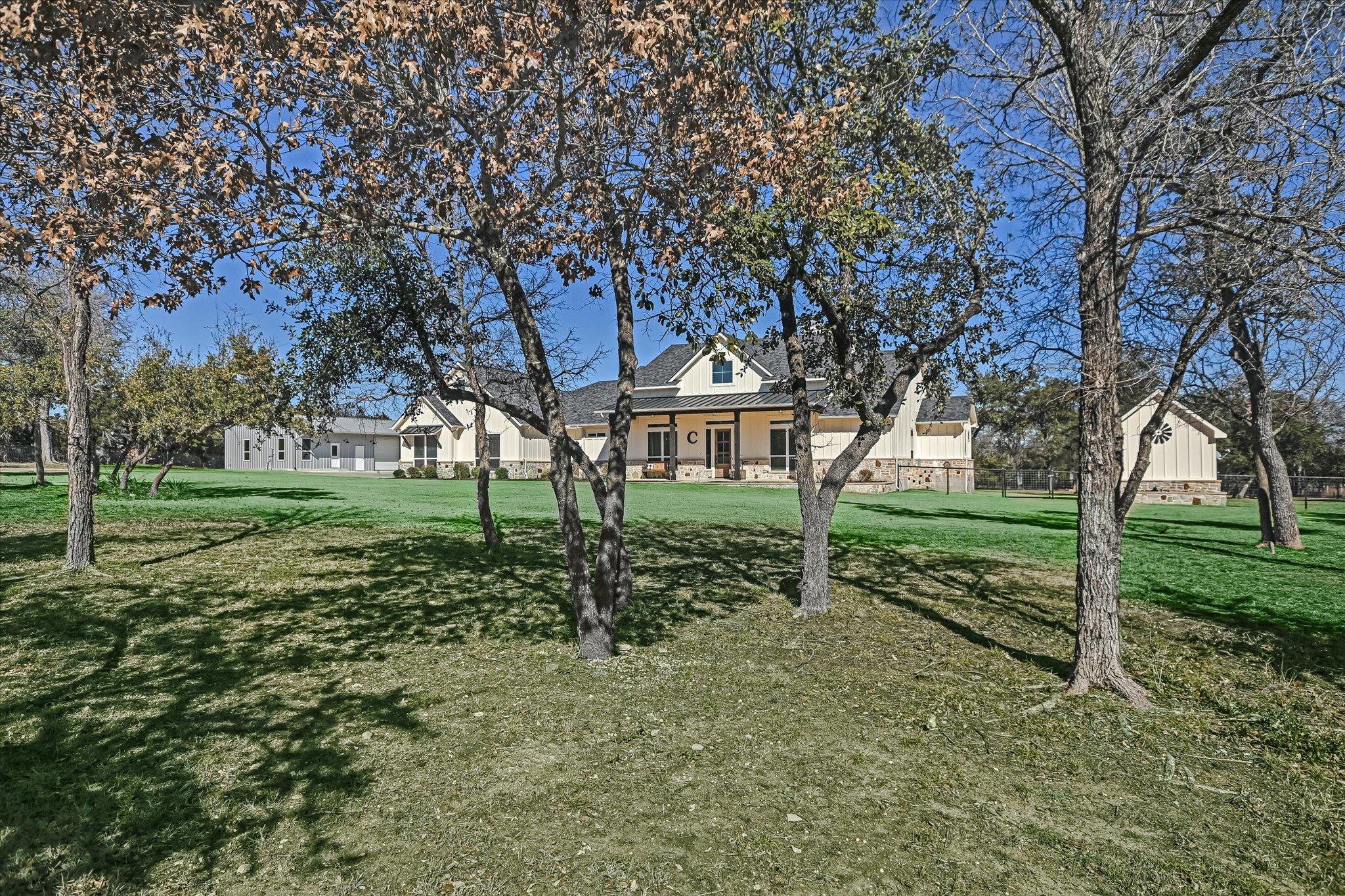 224 Foust Dr, Liberty Hill, TX 78642