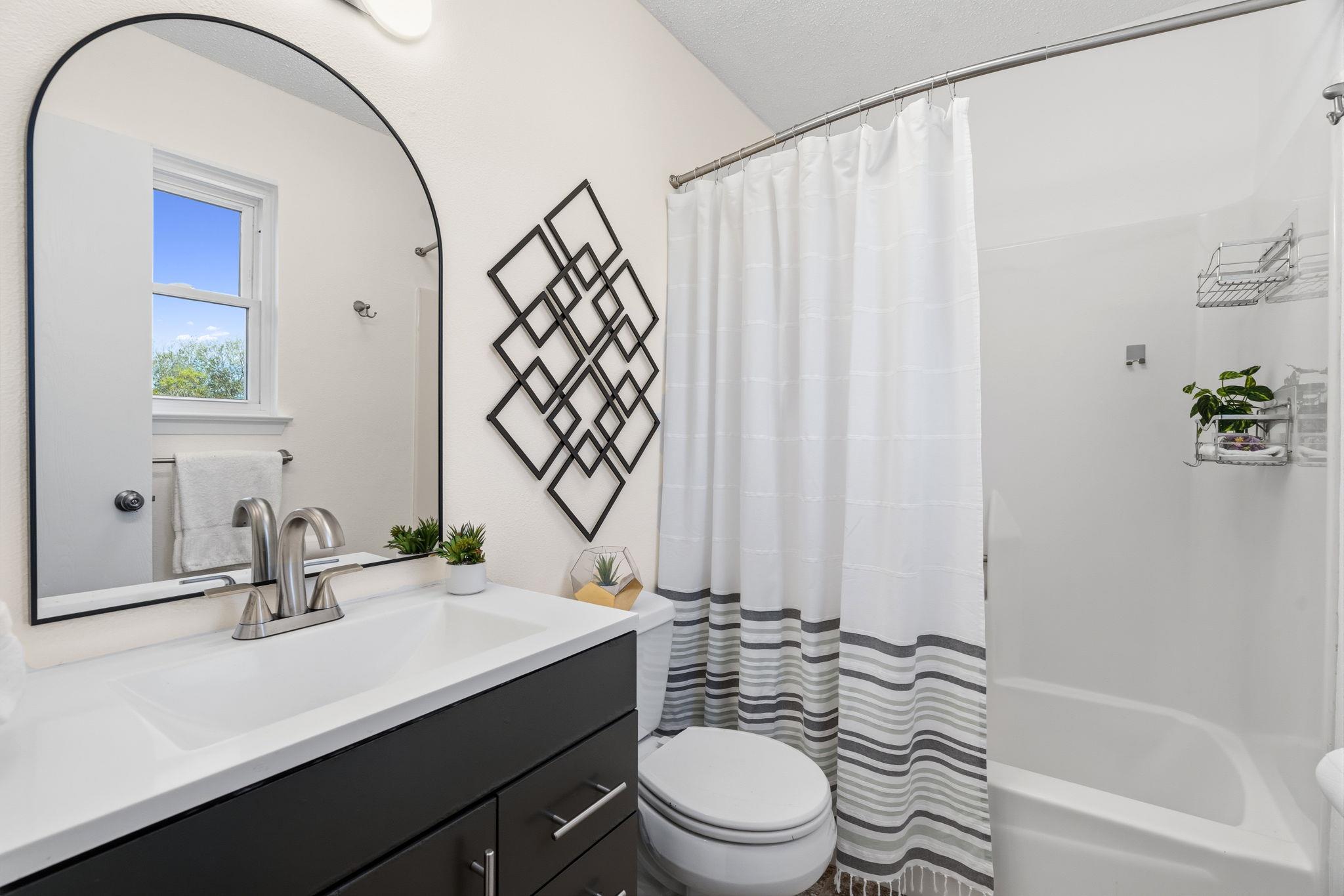 10100 Pond View Cir, Austin, TX 78753