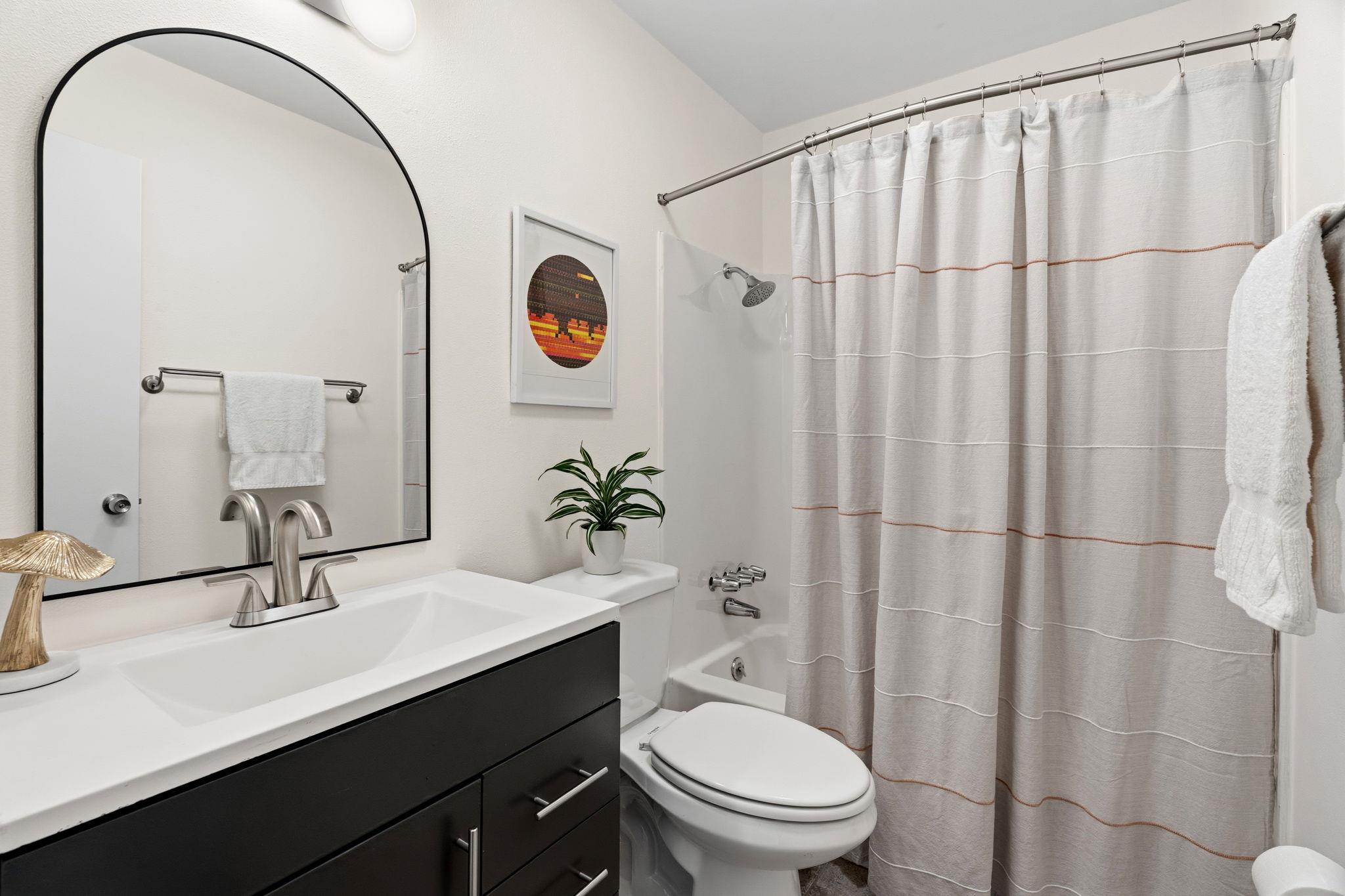 10100 Pond View Cir, Austin, TX 78753