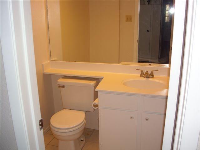 8400 Jamestown Dr # 426, Austin, TX 78758