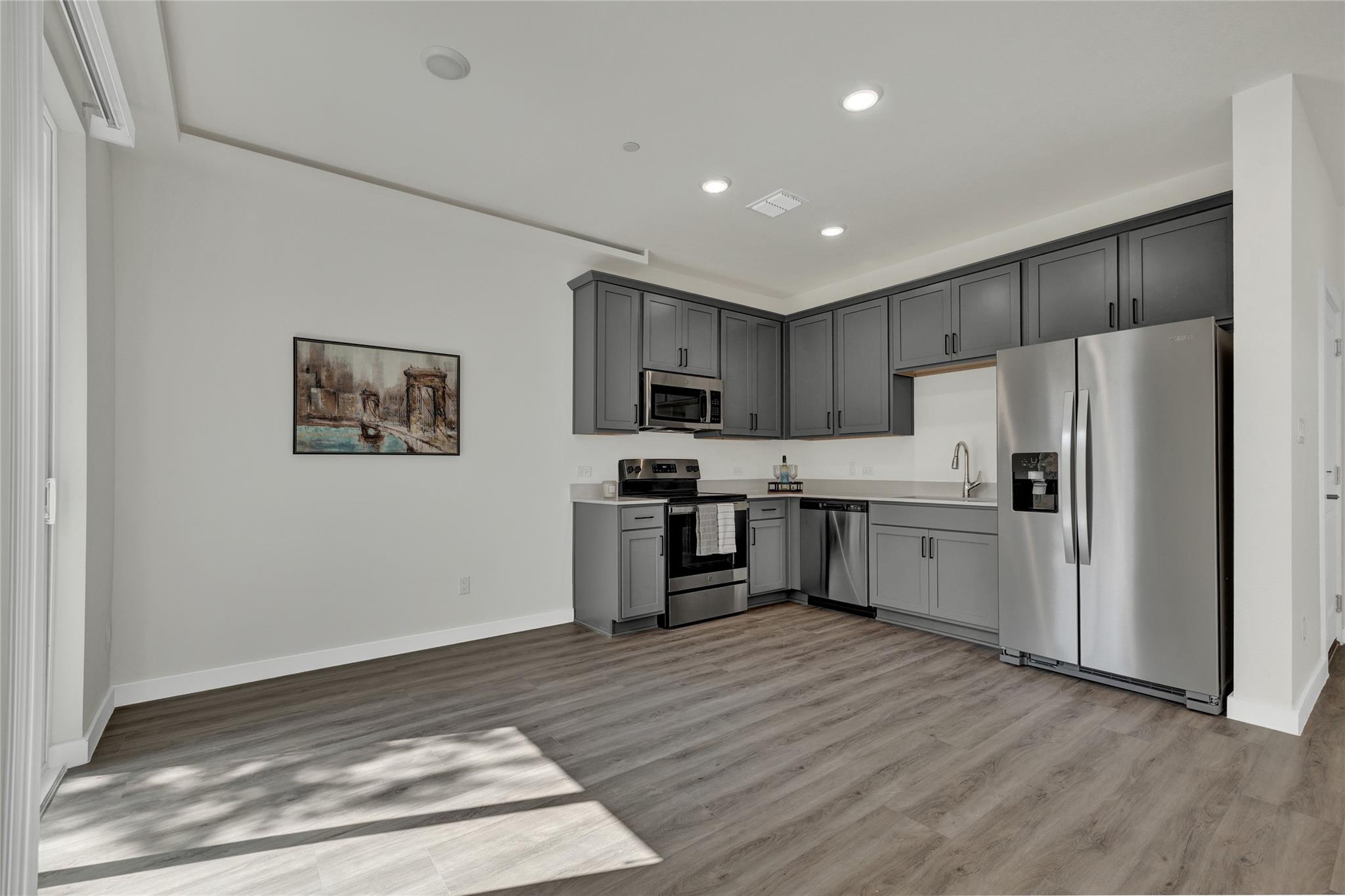 104 Creekside Trl # 303, Kyle, TX 78640