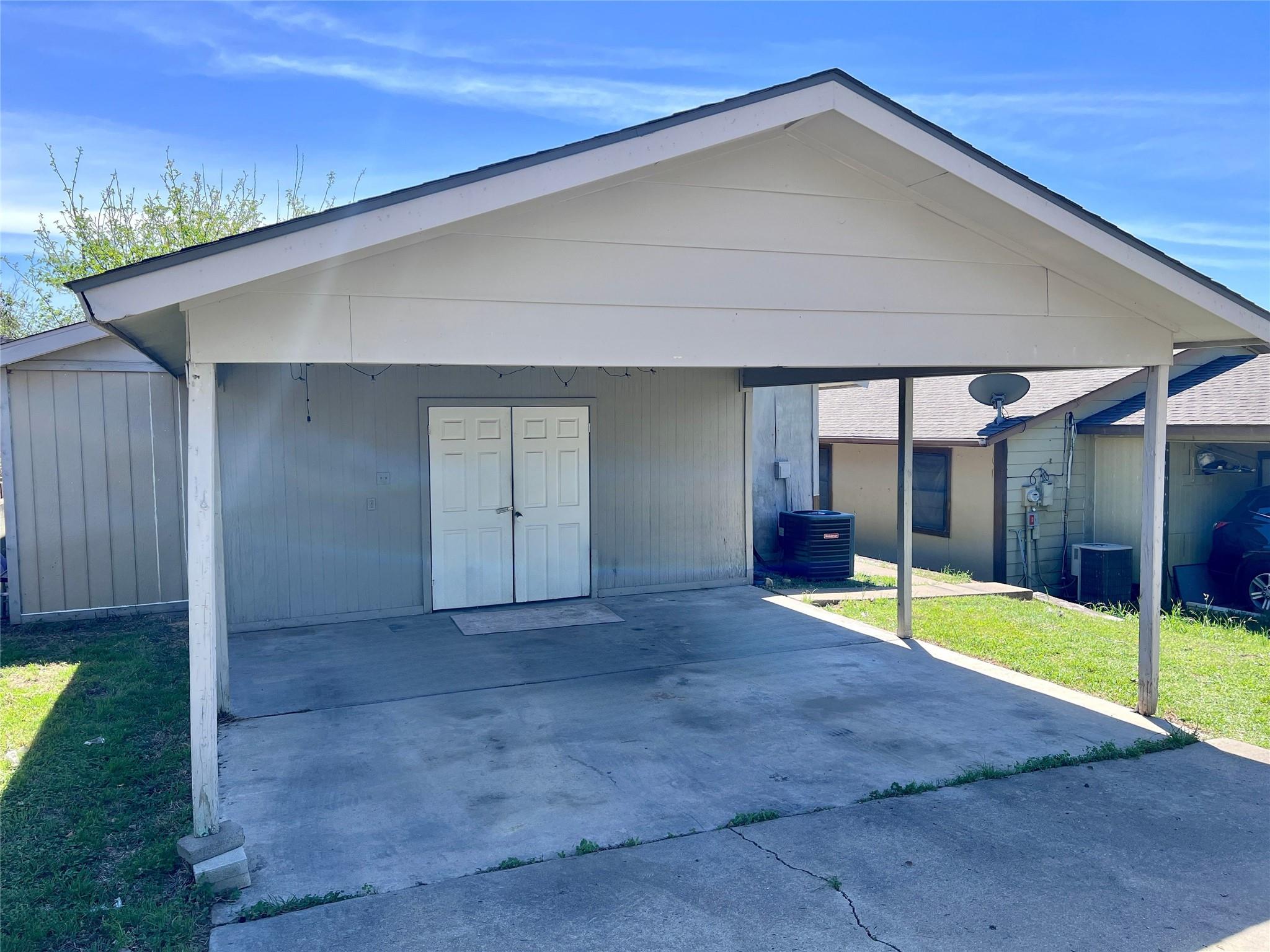 5710 Signal Pt, Austin, TX 78724