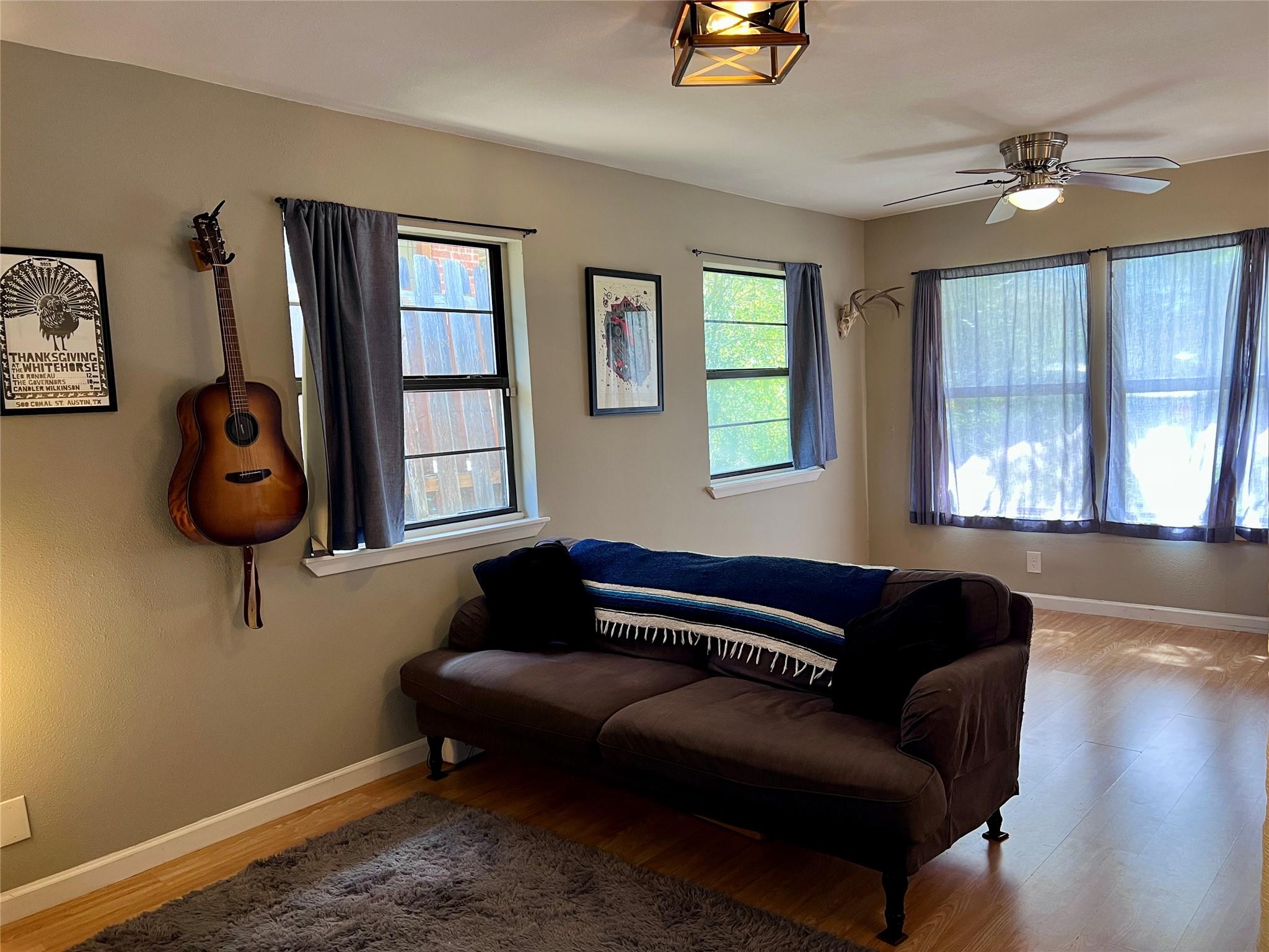 5710 Signal Pt, Austin, TX 78724