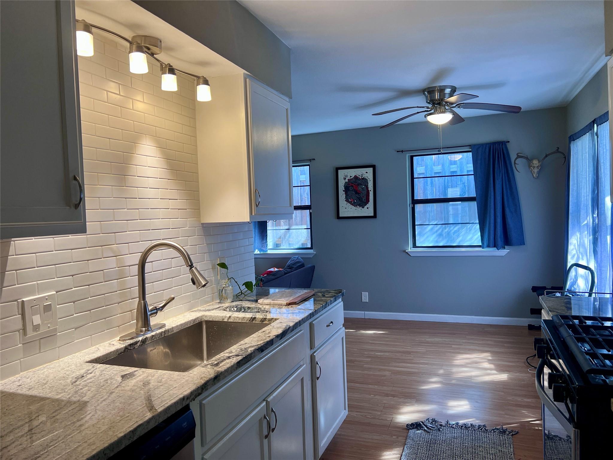 5710 Signal Pt, Austin, TX 78724