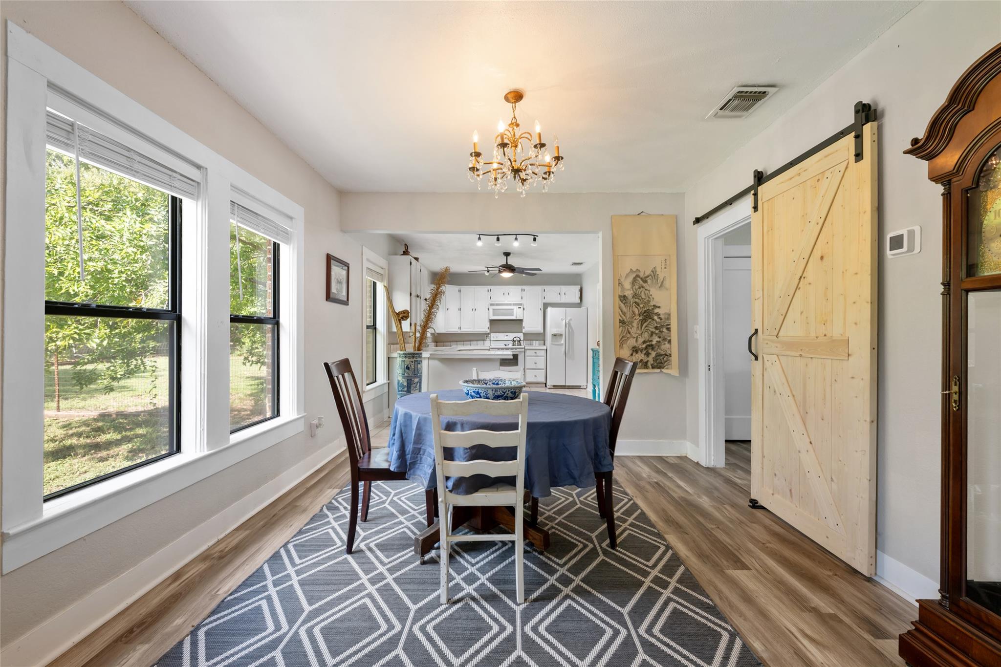 555 Hopewell Rd, Bertram, TX 78605