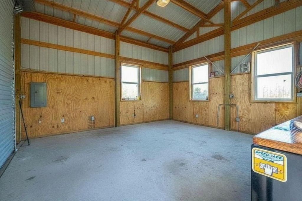 224 Spruce Ave, Luling, TX 78648