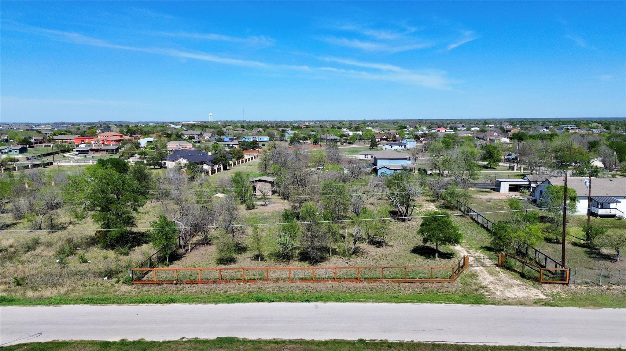152 Cuernavaca Dr, Del Valle, TX 78617