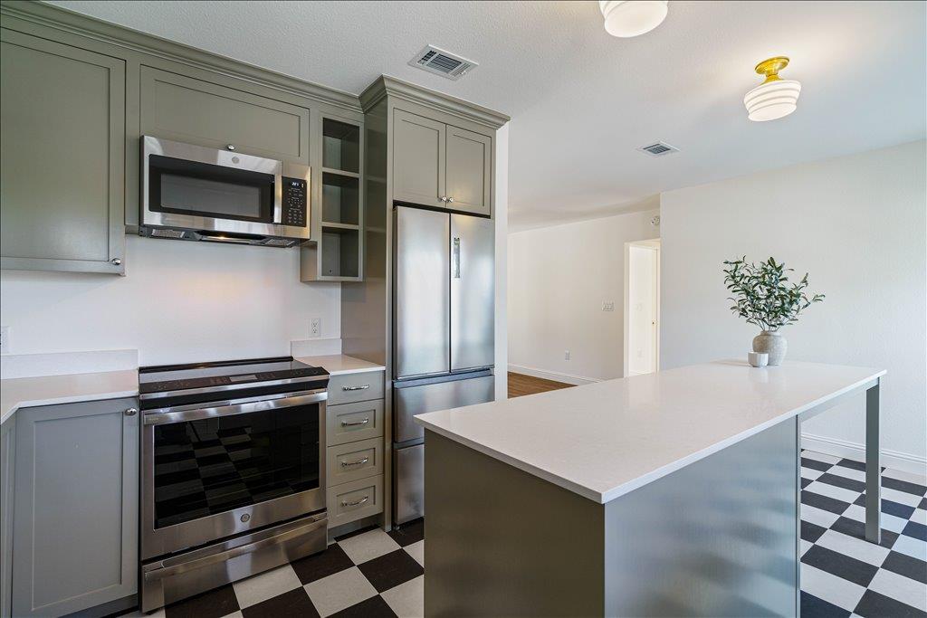 1508 Woodlawn Blvd # B, Austin, TX 78703