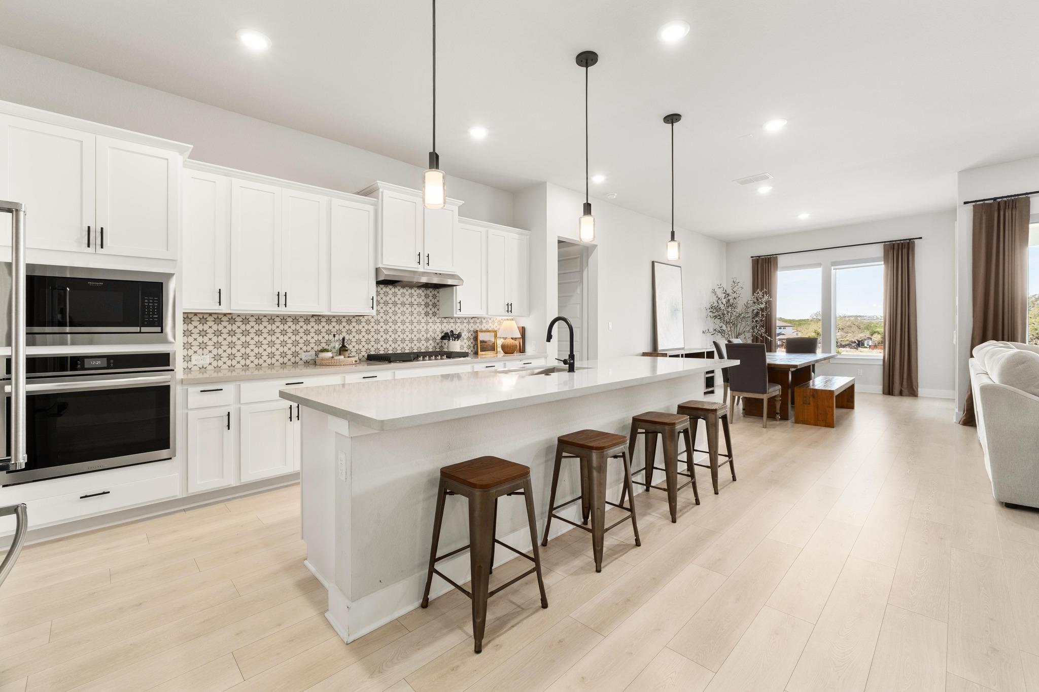 1055 Sage Thrasher Cir, Dripping Springs, TX 78620