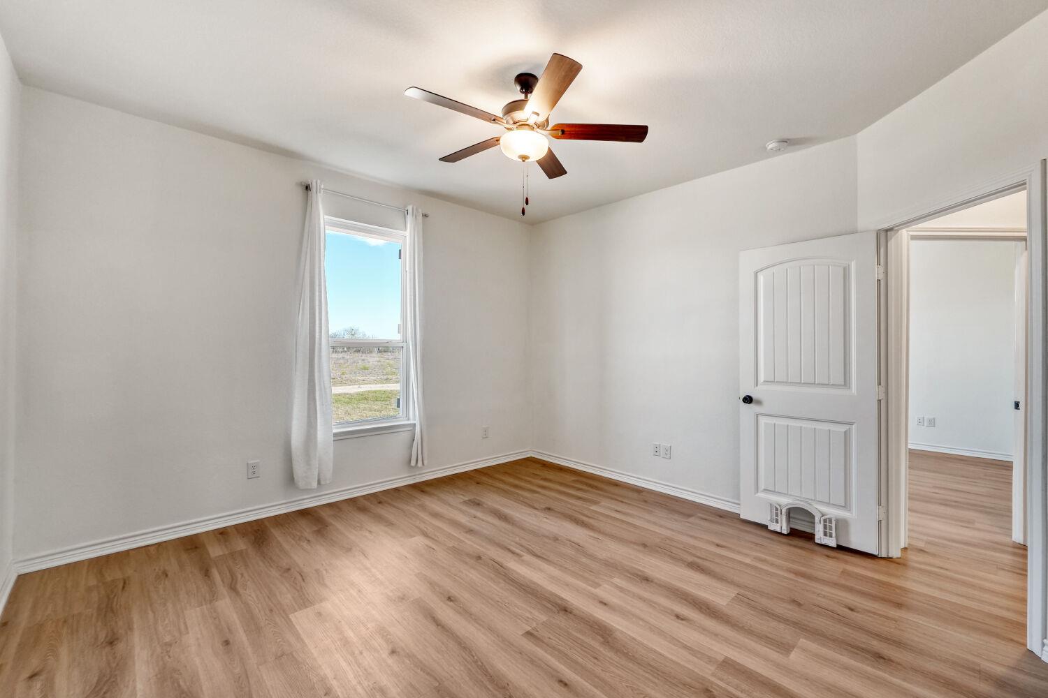 1642 Scull Rd, San Marcos, TX 78666