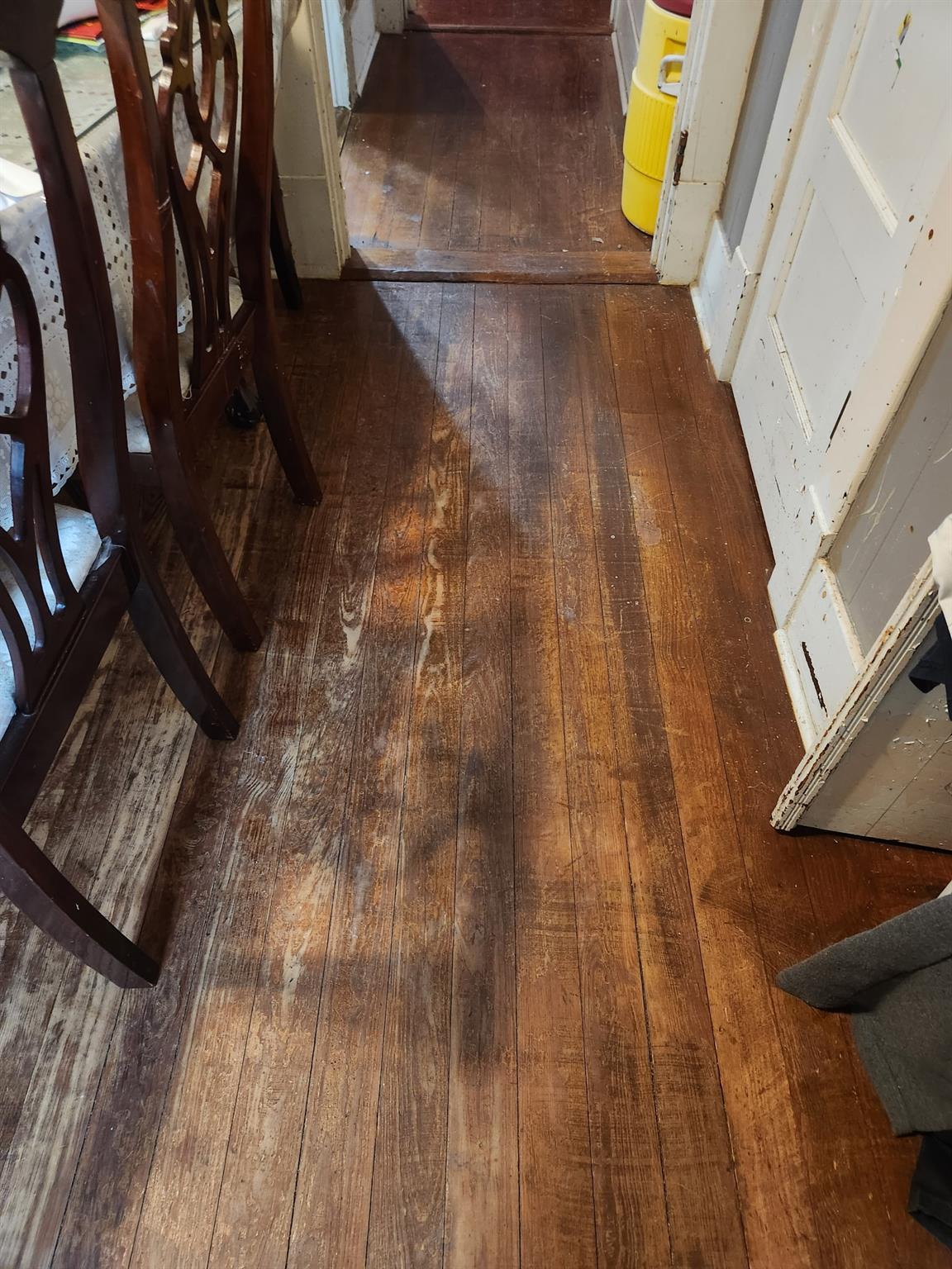 502 W 4th St, Taylor, TX 76574