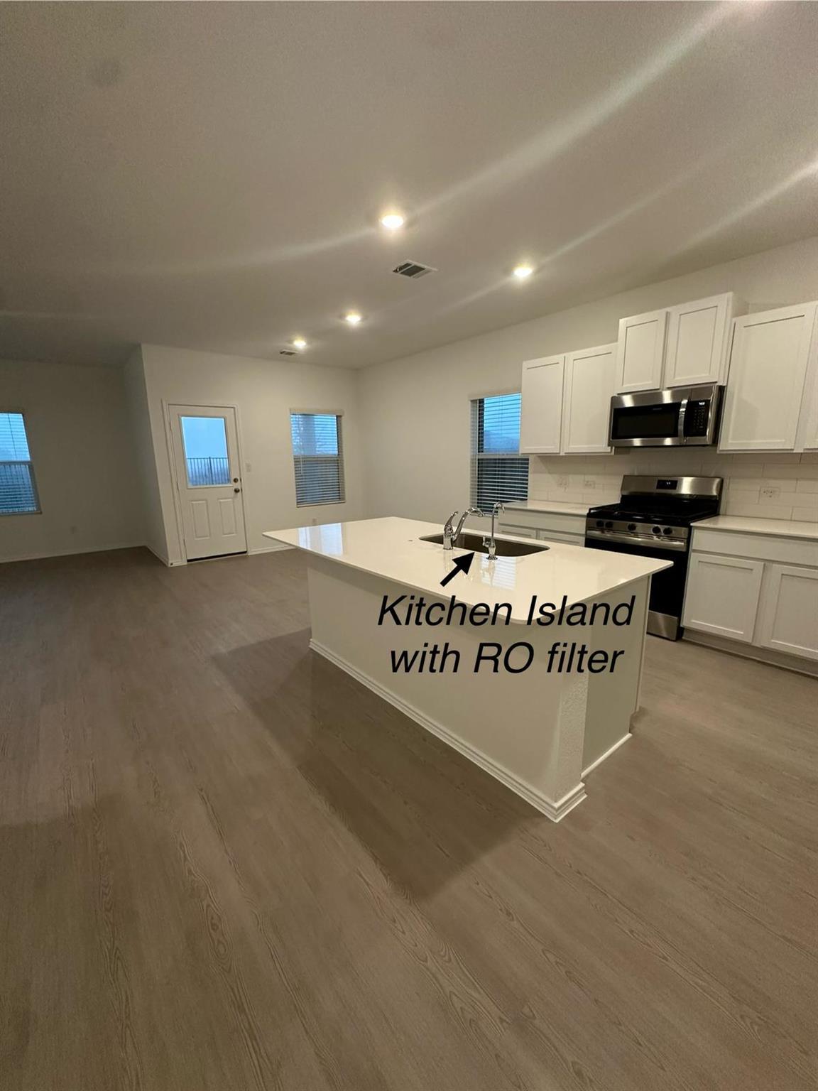 1320 Pickerel St, Leander, TX 78641