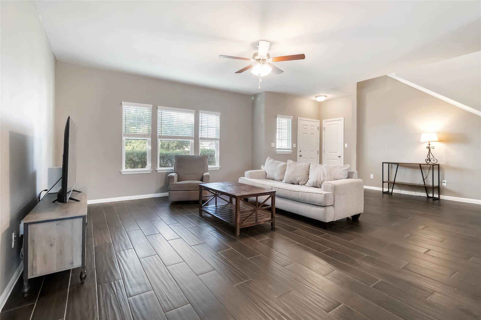 161 Horsemint Way, San Marcos, TX 78666